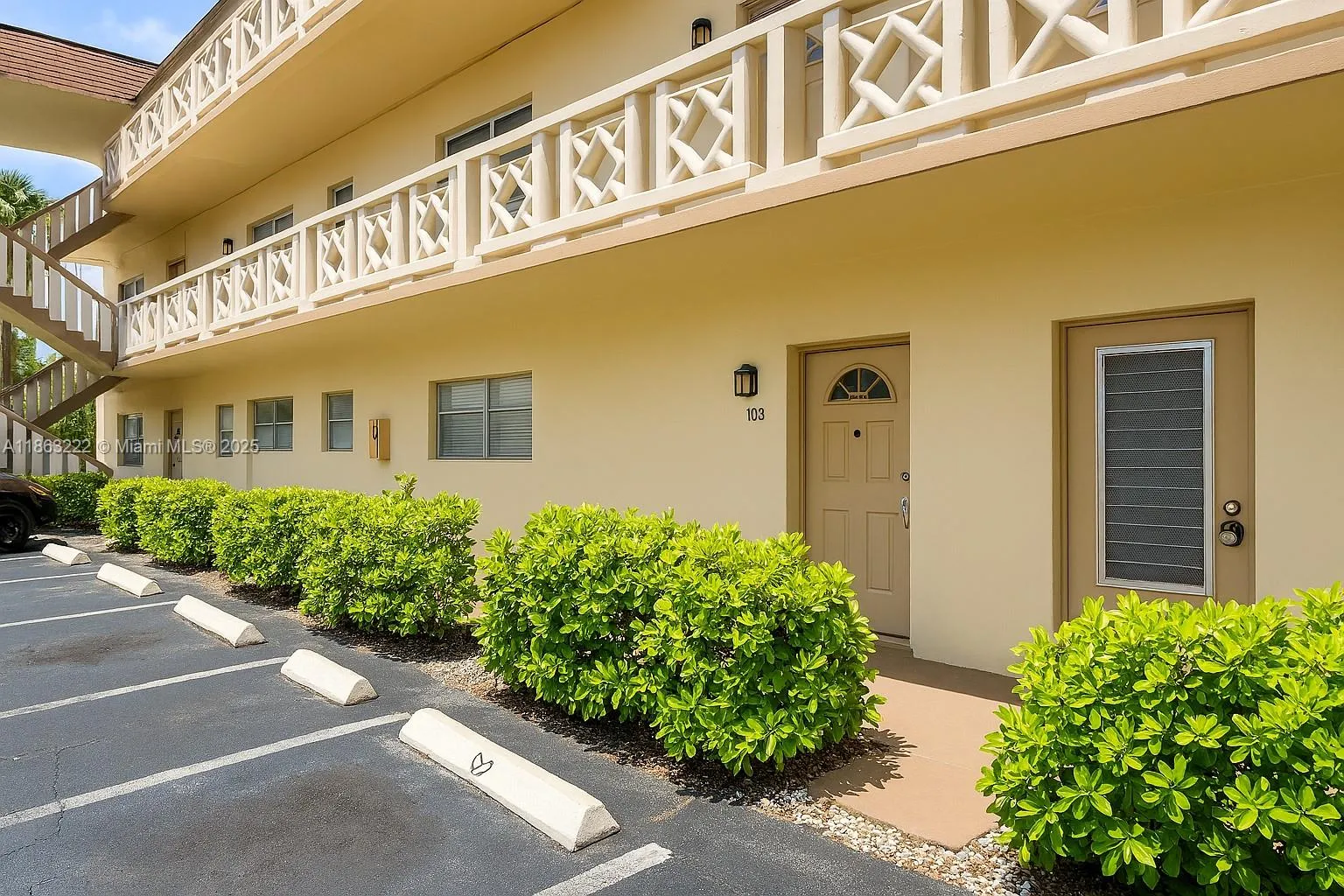 5071 W Oakland Park Blvd 103, Lauderdale Lakes, Fl, Lauderdale Lakes, Florida 33313, 2 Bedrooms Bedrooms, ,2 BathroomsBathrooms,Residential,For Sale,5071 W Oakland Park Blvd 103, Lauderdale Lakes, Fl,A11863222