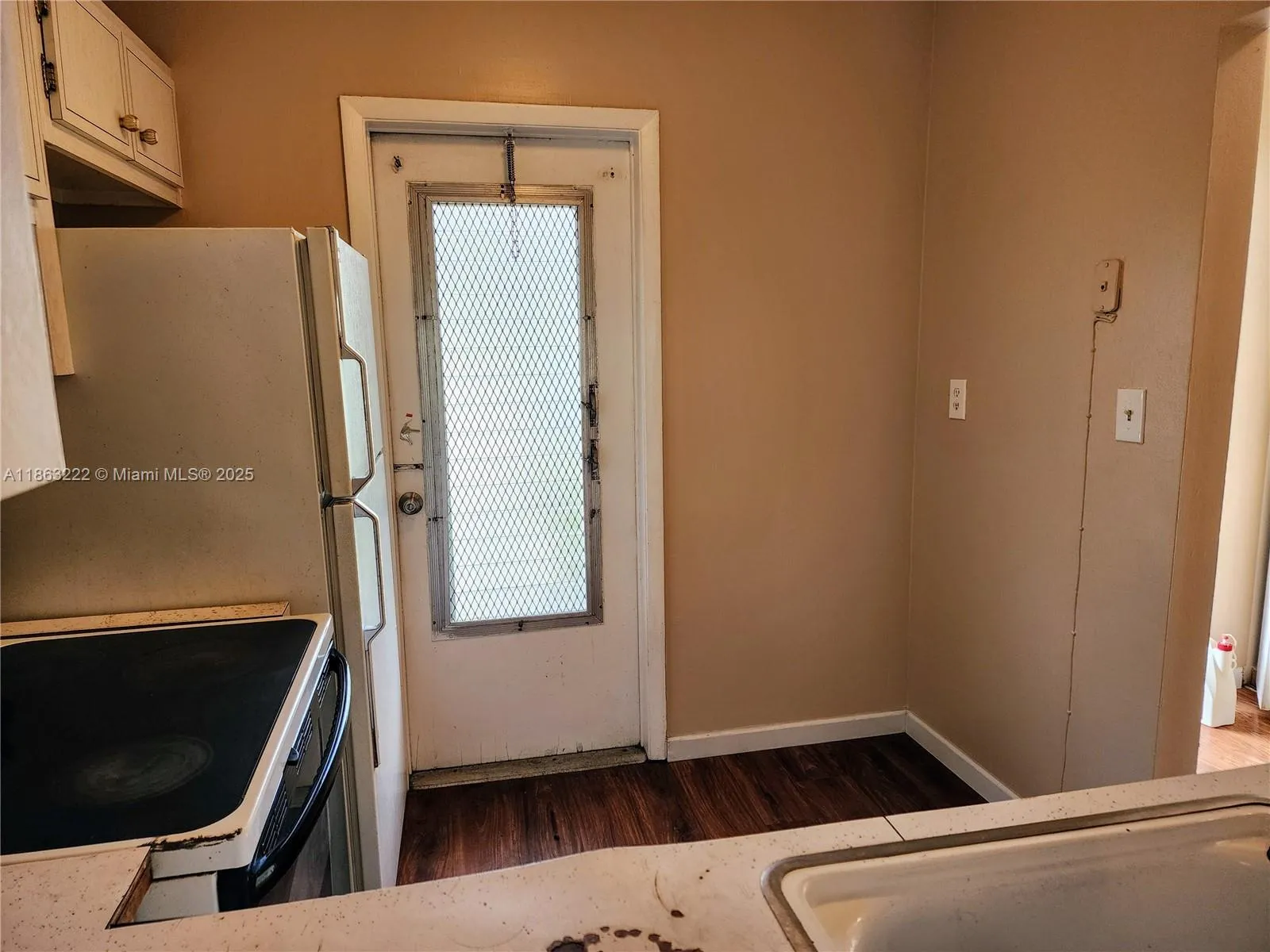 5071 W Oakland Park Blvd 103, Lauderdale Lakes, Fl, Lauderdale Lakes, Florida 33313, 2 Bedrooms Bedrooms, ,2 BathroomsBathrooms,Residential,For Sale,5071 W Oakland Park Blvd 103, Lauderdale Lakes, Fl,A11863222