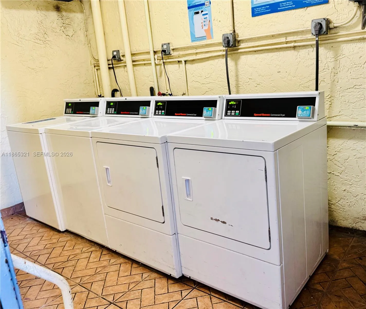 3700 Nw 21st St 109, Lauderdale Lakes, Florida 333, Lauderdale Lakes, Florida 33311, 2 Bedrooms Bedrooms, ,2 BathroomsBathrooms,Residential,For Sale,3700 Nw 21st St 109, Lauderdale Lakes, Florida 333,A11865321