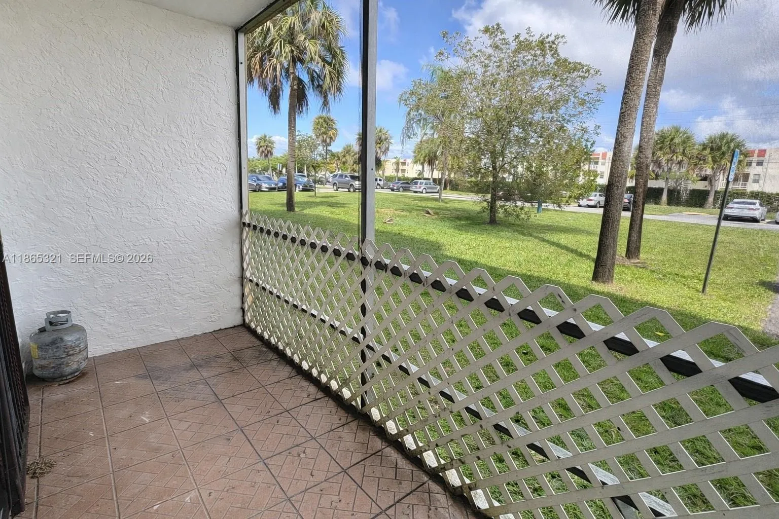 3700 Nw 21st St 109, Lauderdale Lakes, Florida 333, Lauderdale Lakes, Florida 33311, 2 Bedrooms Bedrooms, ,2 BathroomsBathrooms,Residential,For Sale,3700 Nw 21st St 109, Lauderdale Lakes, Florida 333,A11865321