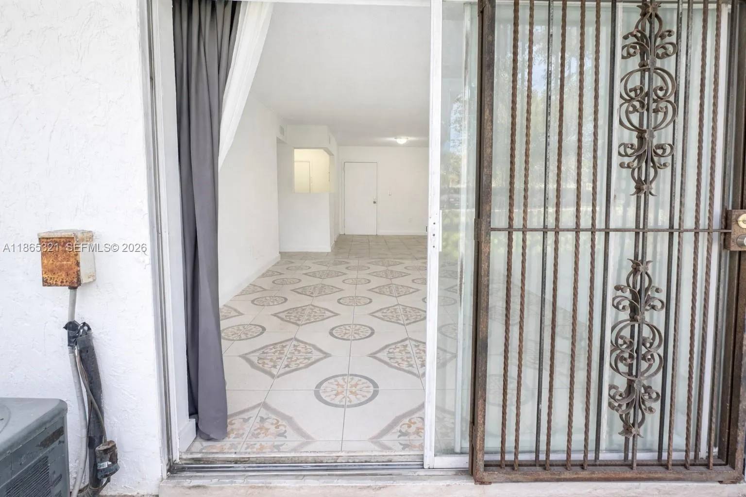 3700 Nw 21st St 109, Lauderdale Lakes, Florida 333, Lauderdale Lakes, Florida 33311, 2 Bedrooms Bedrooms, ,2 BathroomsBathrooms,Residential,For Sale,3700 Nw 21st St 109, Lauderdale Lakes, Florida 333,A11865321