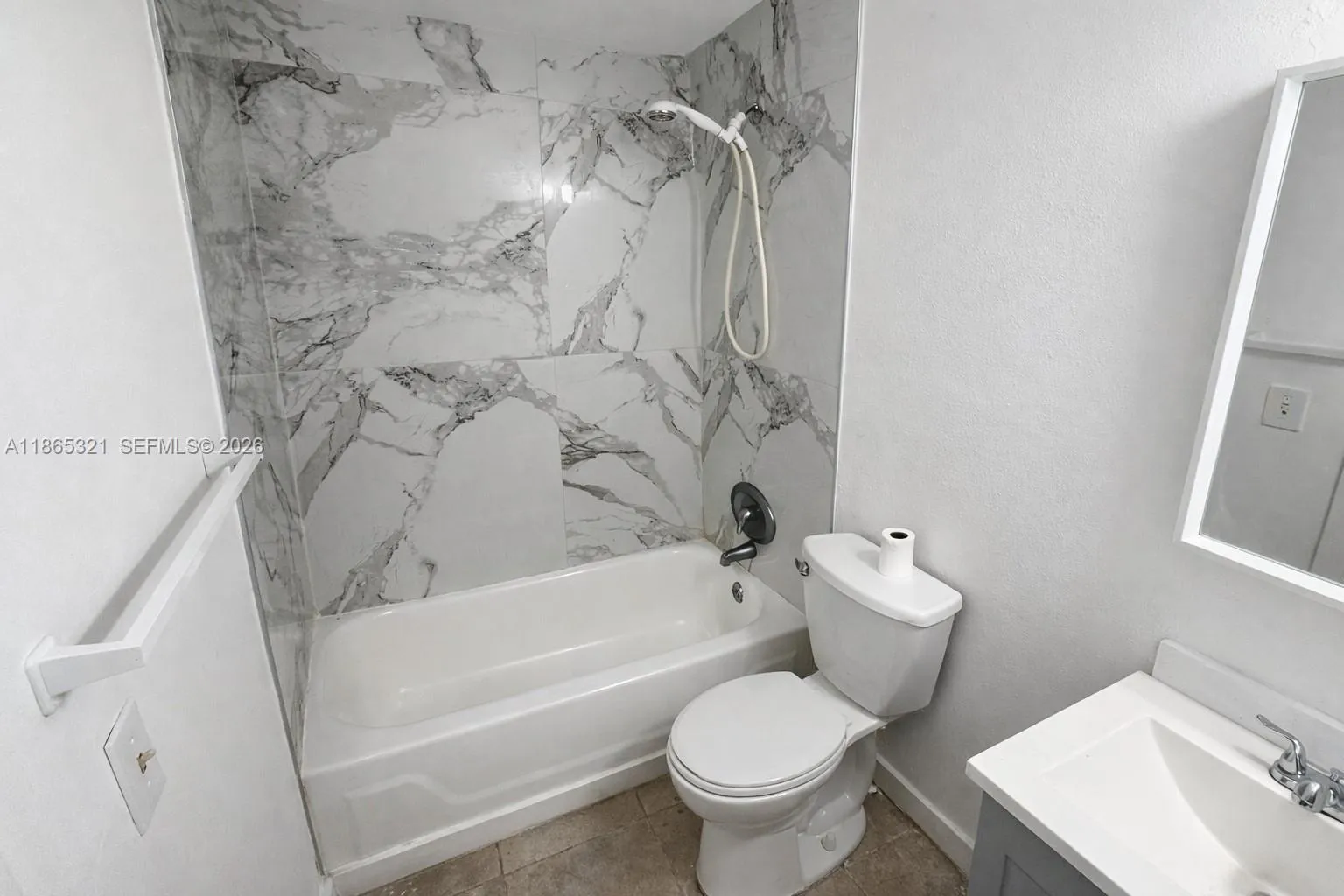 3700 Nw 21st St 109, Lauderdale Lakes, Florida 333, Lauderdale Lakes, Florida 33311, 2 Bedrooms Bedrooms, ,2 BathroomsBathrooms,Residential,For Sale,3700 Nw 21st St 109, Lauderdale Lakes, Florida 333,A11865321