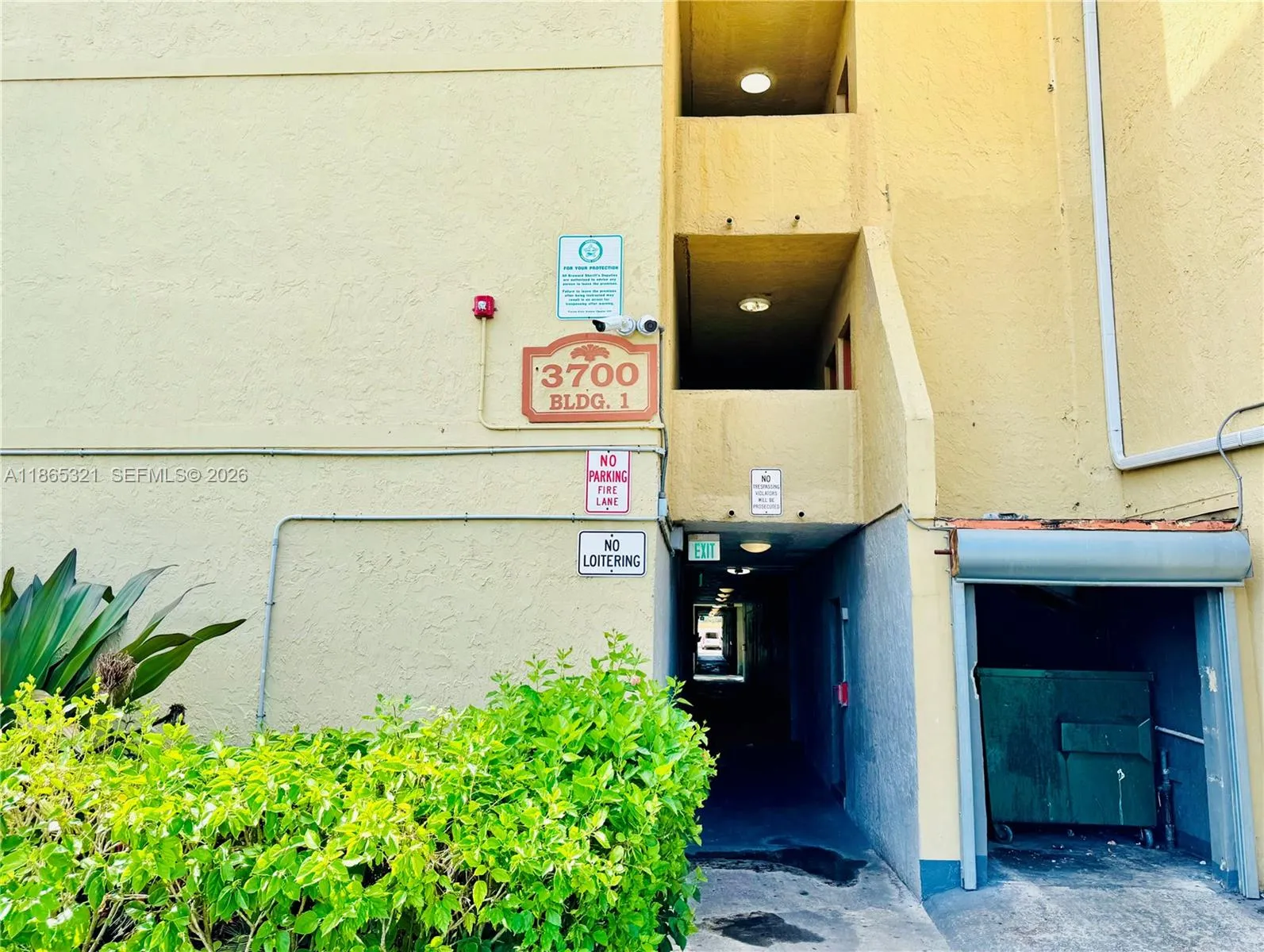 3700 Nw 21st St 109, Lauderdale Lakes, Florida 333, Lauderdale Lakes, Florida 33311, 2 Bedrooms Bedrooms, ,2 BathroomsBathrooms,Residential,For Sale,3700 Nw 21st St 109, Lauderdale Lakes, Florida 333,A11865321