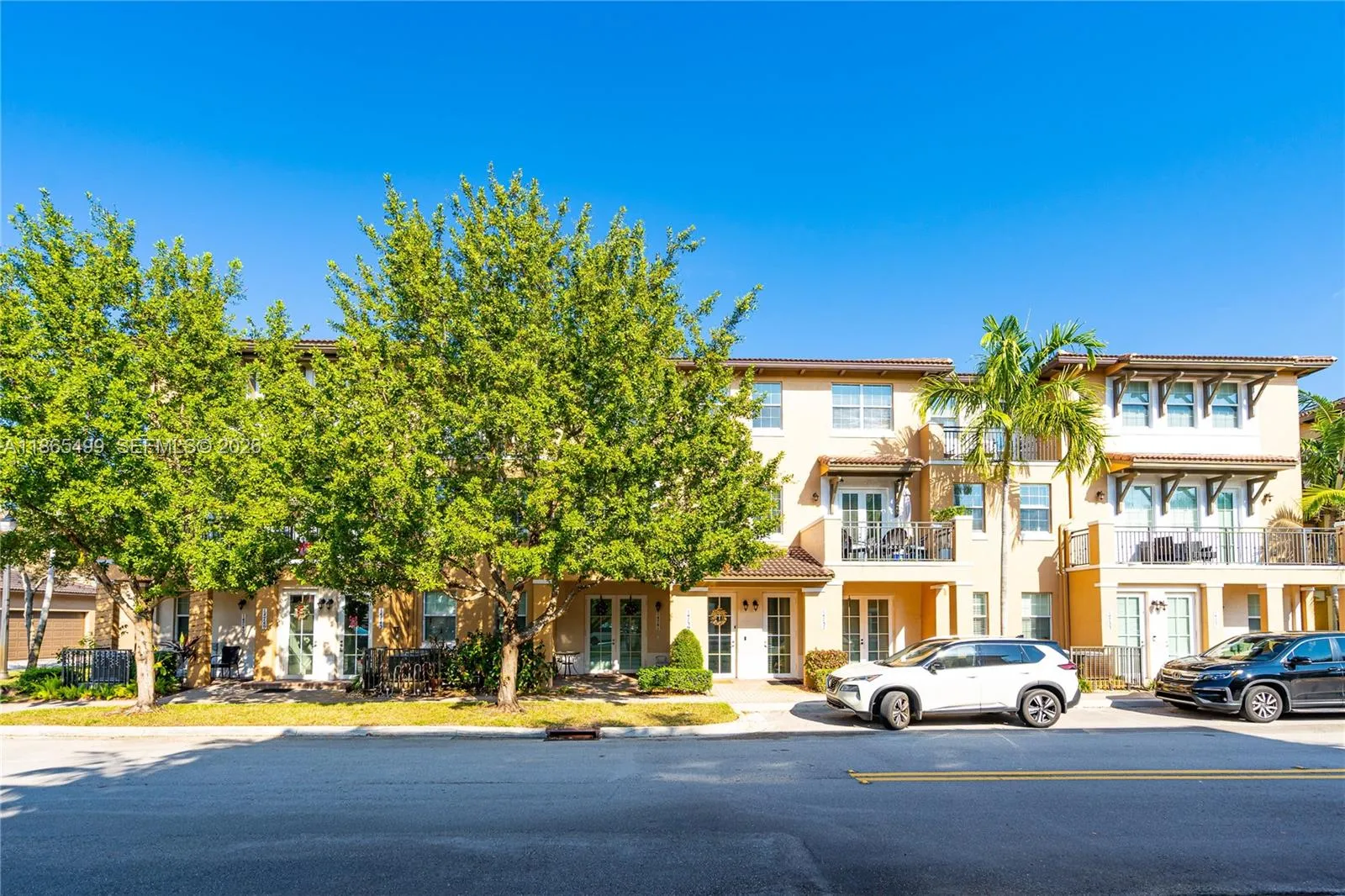 14749 Sw 9th St 3110, Pembroke Pines, Florida 3302, Pembroke Pines, Florida 33027, 3 Bedrooms Bedrooms, ,3 BathroomsBathrooms,Residential,For Sale,14749 Sw 9th St 3110, Pembroke Pines, Florida 3302,A11865499