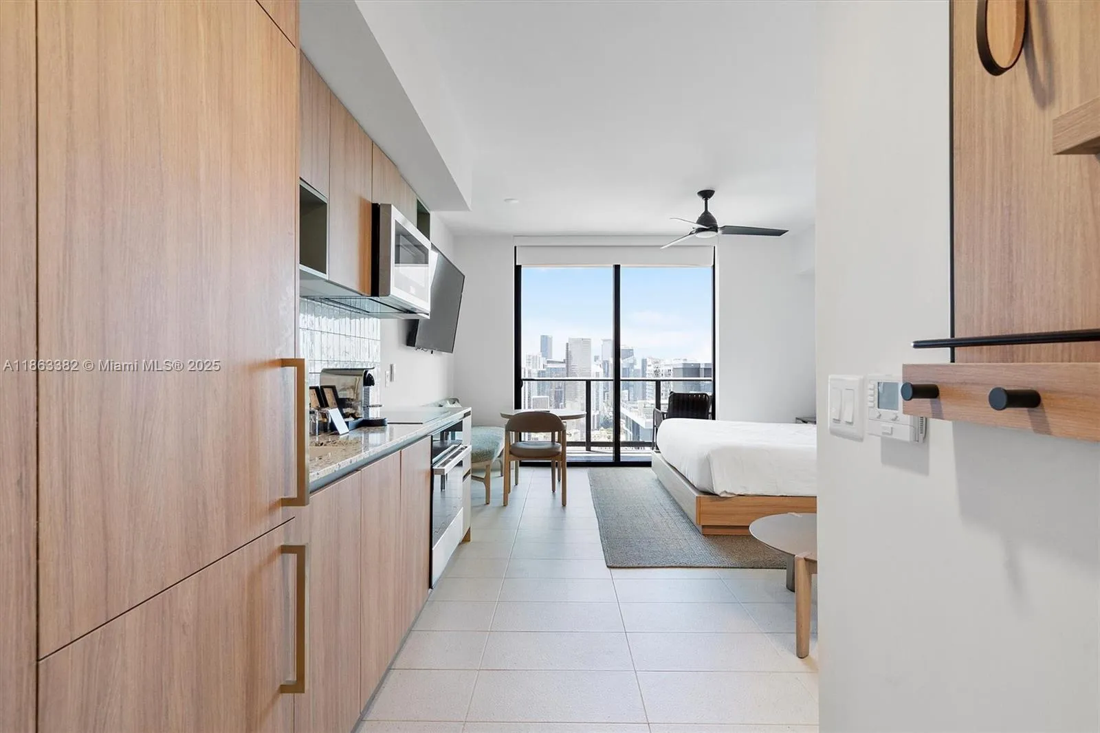 159 Ne 6th St 3806, Miami, Florida 33132, Miami, Florida 33132, ,1 BathroomBathrooms,Residential,For Sale,159 Ne 6th St 3806, Miami, Florida 33132,A11863382