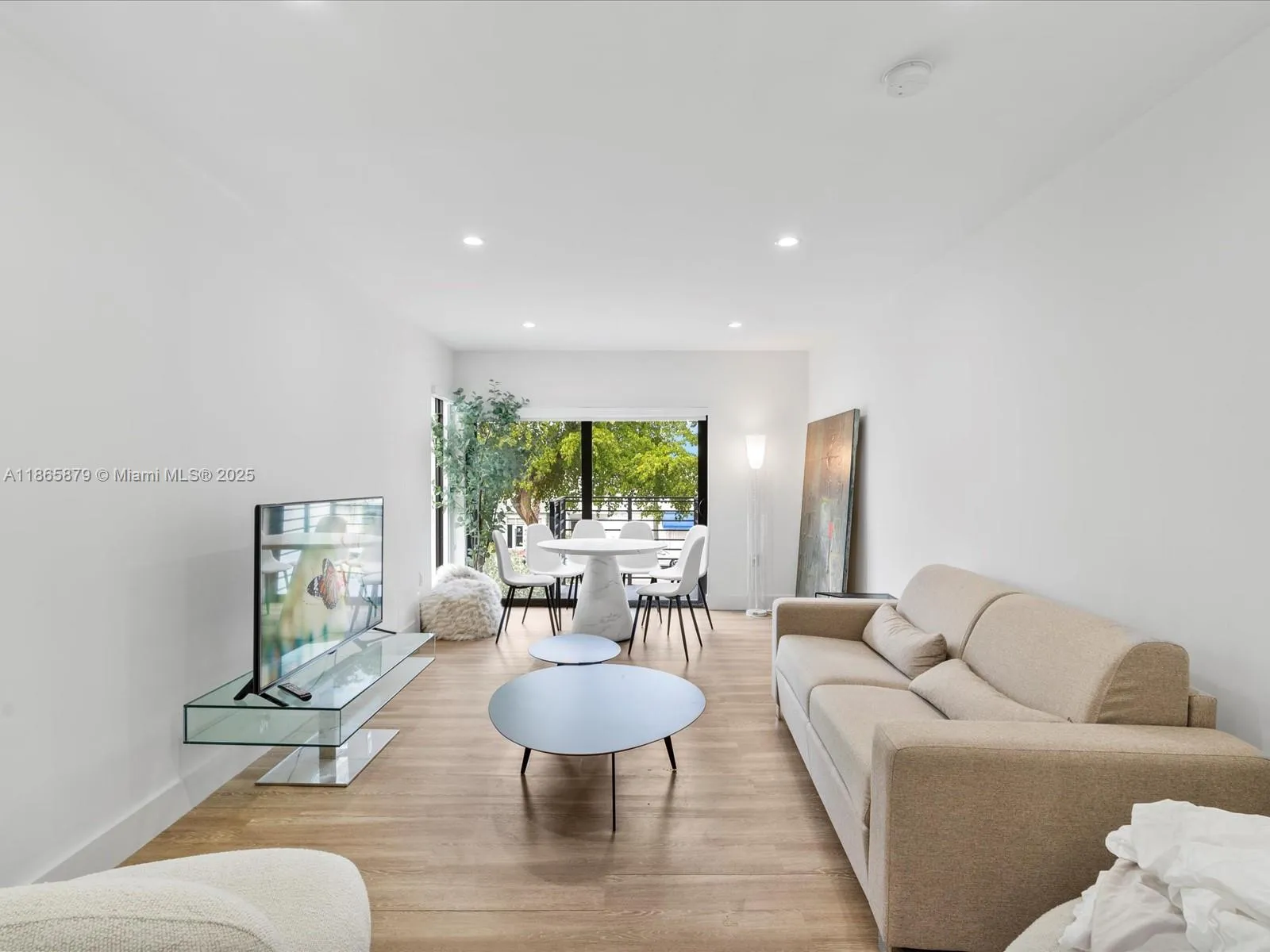 1134 71st St, Miami Beach, Florida 33141, Miami Beach, Florida 33141, ,Residential Income,For Sale,1134 71st St, Miami Beach, Florida 33141,A11865879