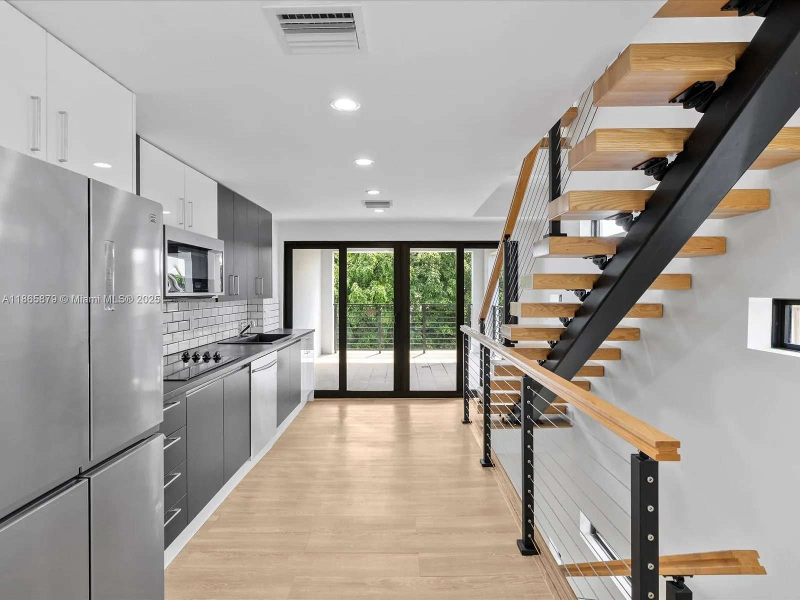 1134 71st St, Miami Beach, Florida 33141, Miami Beach, Florida 33141, ,Residential Income,For Sale,1134 71st St, Miami Beach, Florida 33141,A11865879