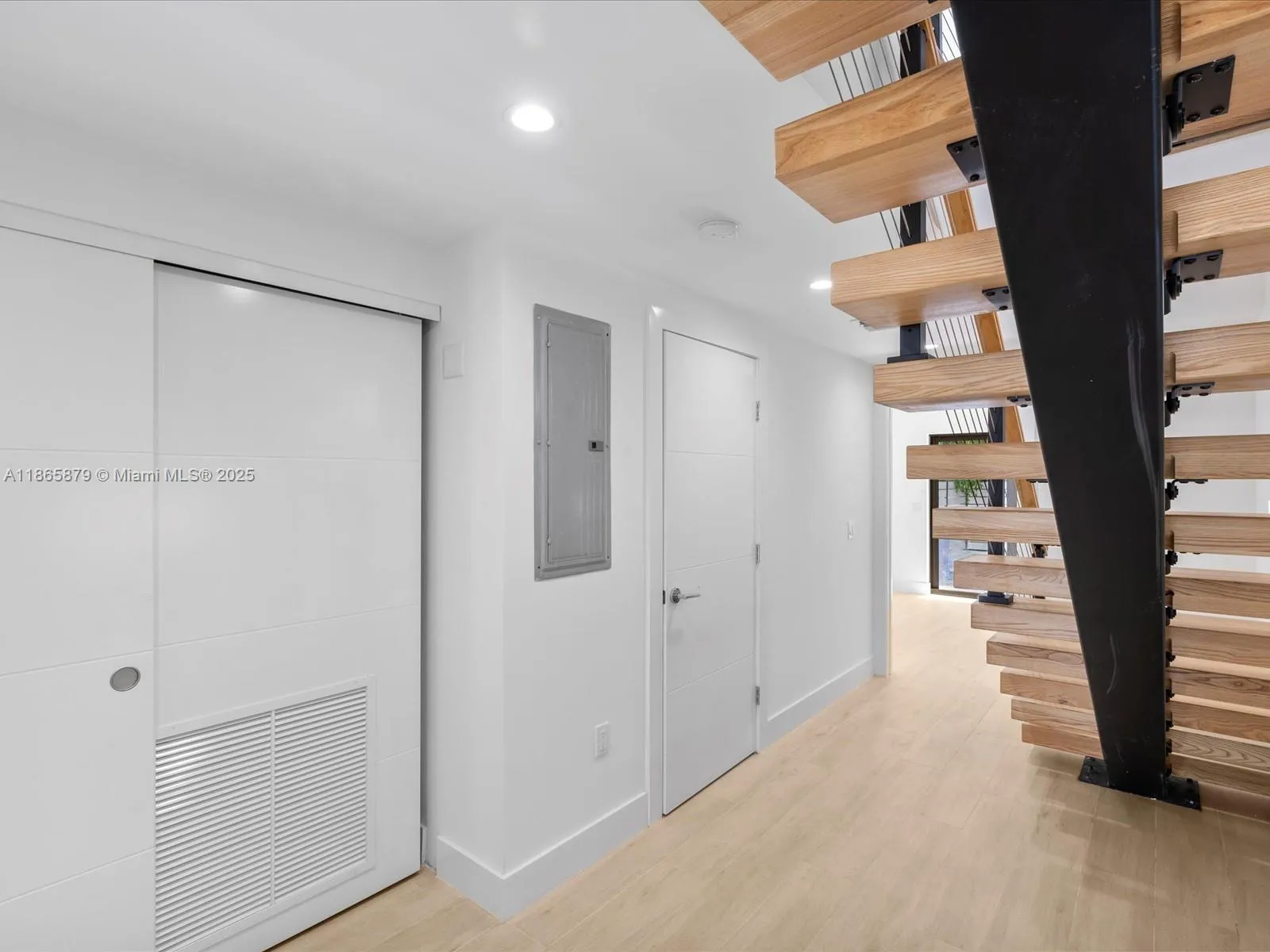 1134 71st St, Miami Beach, Florida 33141, Miami Beach, Florida 33141, ,Residential Income,For Sale,1134 71st St, Miami Beach, Florida 33141,A11865879