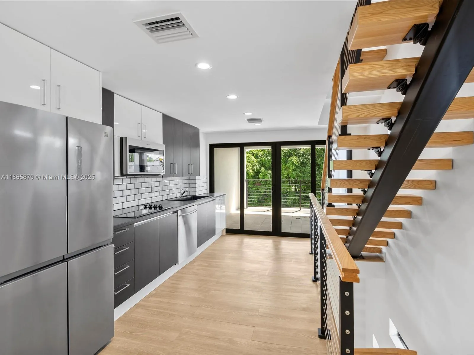 1134 71st St, Miami Beach, Florida 33141, Miami Beach, Florida 33141, ,Residential Income,For Sale,1134 71st St, Miami Beach, Florida 33141,A11865879