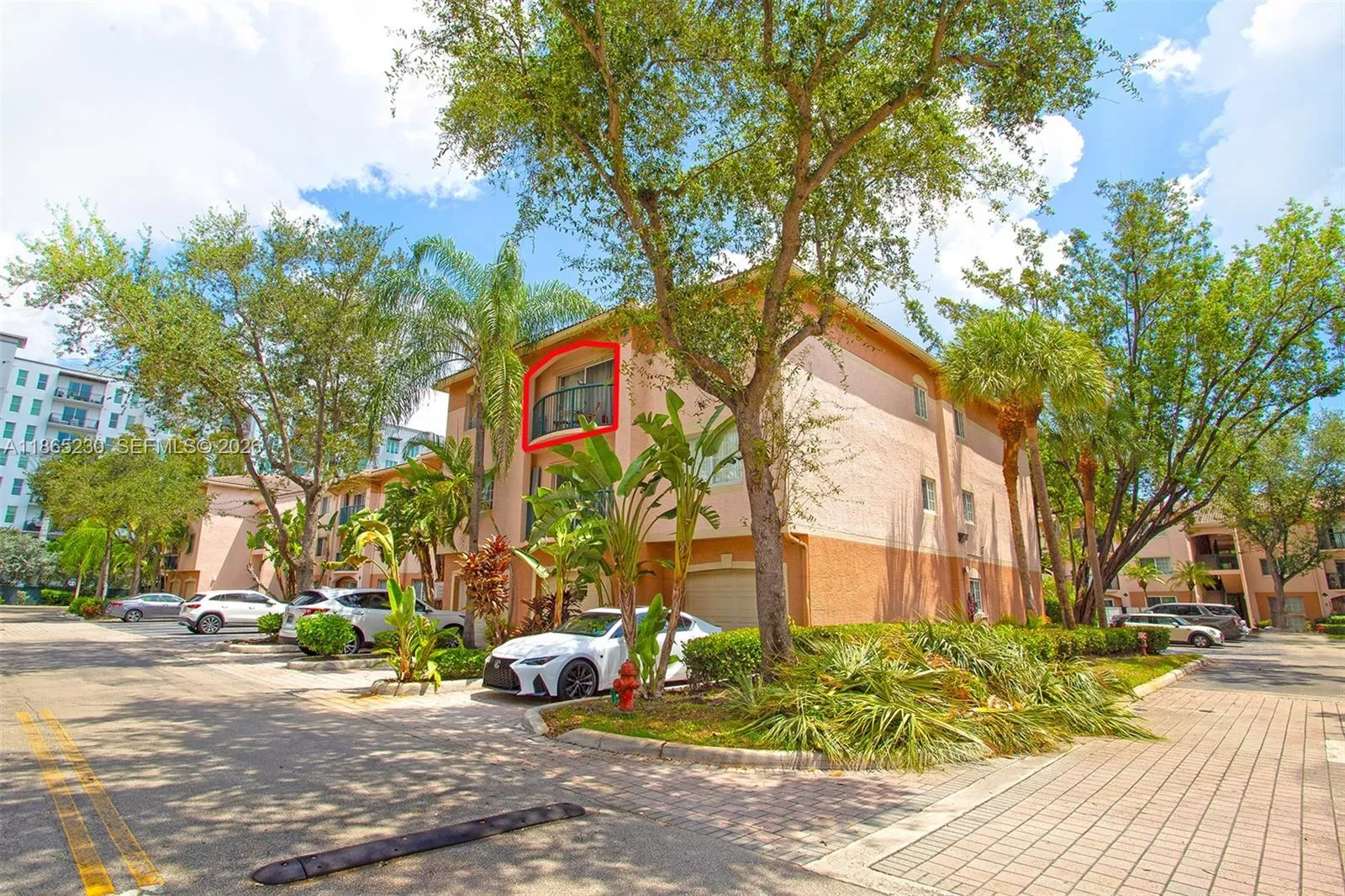 2009 Se 10th Ave 322, Fort Lauderdale, Florida 333, Fort Lauderdale, Florida 33316, 2 Bedrooms Bedrooms, ,2 BathroomsBathrooms,Residential,For Sale,2009 Se 10th Ave 322, Fort Lauderdale, Florida 333,A11865230