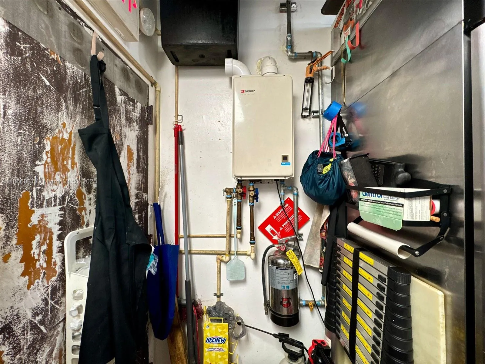 Asian Restaurant With Terrace For Sale Near Dadela, Kendall, Florida 33156, ,Business Opportunity,For Sale,Asian Restaurant With Terrace For Sale Near Dadela,A11866087