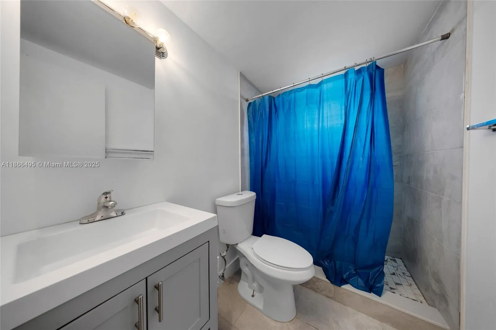 327 Sw 13th Ave, Miami, Florida 33135, Miami, Florida 33135, ,Residential Income,For Sale,327 Sw 13th Ave, Miami, Florida 33135,A11866495