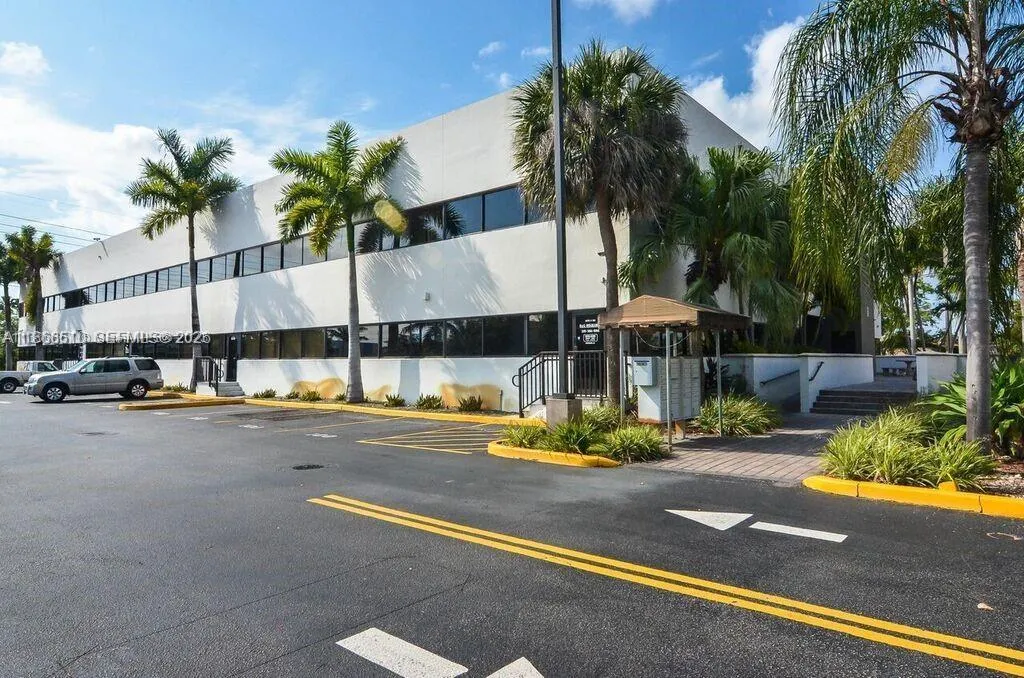 5600 Sw 135th Ave 206, Miami, Florida 33183, Miami, Florida 33183, ,Commercial Sale,For Sale,5600 Sw 135th Ave 206, Miami, Florida 33183,A11866510