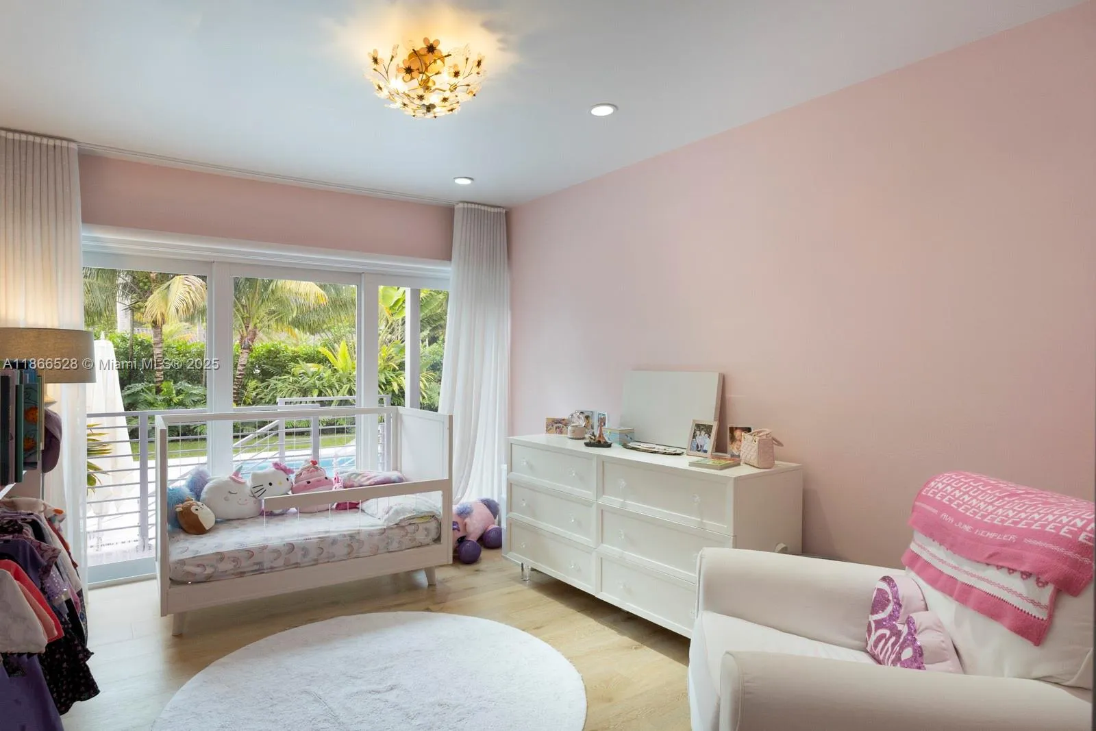 5780 Las Palmas Dr, Coral Gables, Florida 33156, Coral Gables, Florida 33156, 4 Bedrooms Bedrooms, ,3 BathroomsBathrooms,Residential,For Sale,5780 Las Palmas Dr, Coral Gables, Florida 33156,A11866528