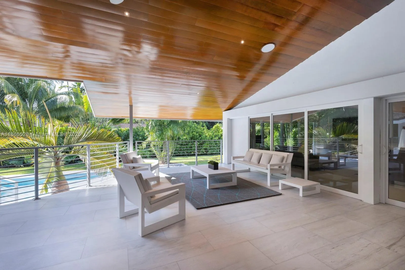 5780 Las Palmas Dr, Coral Gables, Florida 33156, Coral Gables, Florida 33156, 4 Bedrooms Bedrooms, ,3 BathroomsBathrooms,Residential,For Sale,5780 Las Palmas Dr, Coral Gables, Florida 33156,A11866528