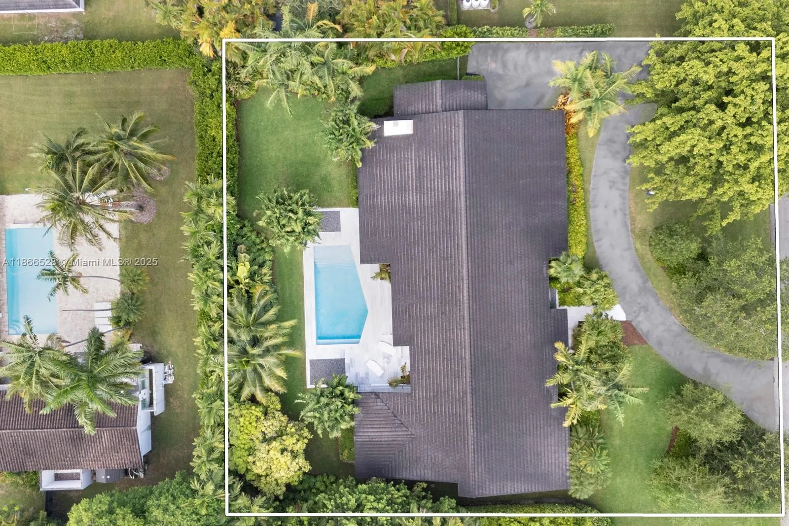 5780 Las Palmas Dr, Coral Gables, Florida 33156, Coral Gables, Florida 33156, 4 Bedrooms Bedrooms, ,3 BathroomsBathrooms,Residential,For Sale,5780 Las Palmas Dr, Coral Gables, Florida 33156,A11866528