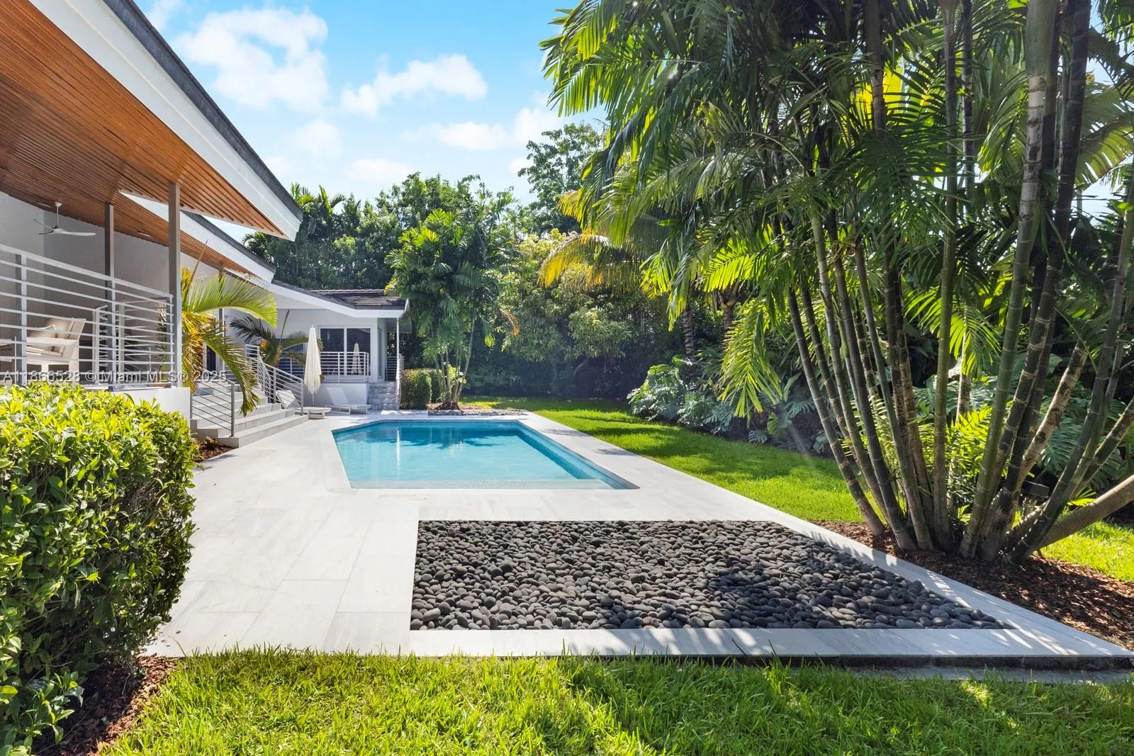 5780 Las Palmas Dr, Coral Gables, Florida 33156, Coral Gables, Florida 33156, 4 Bedrooms Bedrooms, ,3 BathroomsBathrooms,Residential,For Sale,5780 Las Palmas Dr, Coral Gables, Florida 33156,A11866528