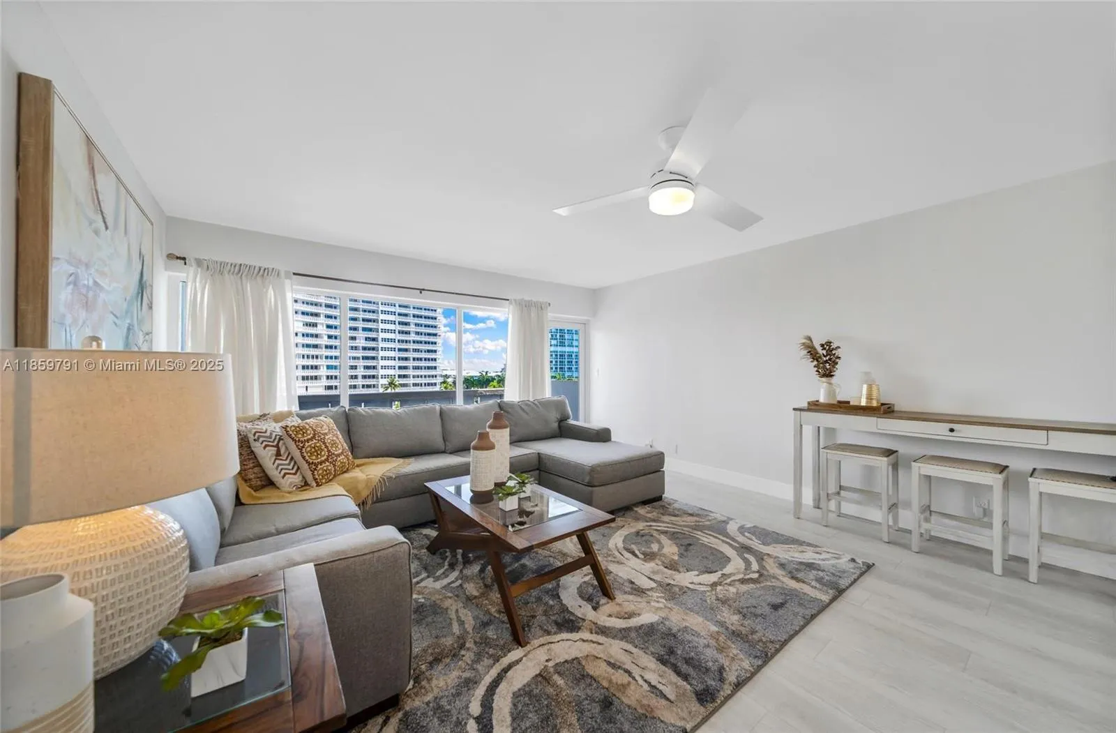 2100 S Ocean Dr 5b, Fort Lauderdale, Florida 33316, Fort Lauderdale, Florida 33316, 1 Bedroom Bedrooms, ,1 BathroomBathrooms,Residential,For Sale,2100 S Ocean Dr 5b, Fort Lauderdale, Florida 33316,A11859791