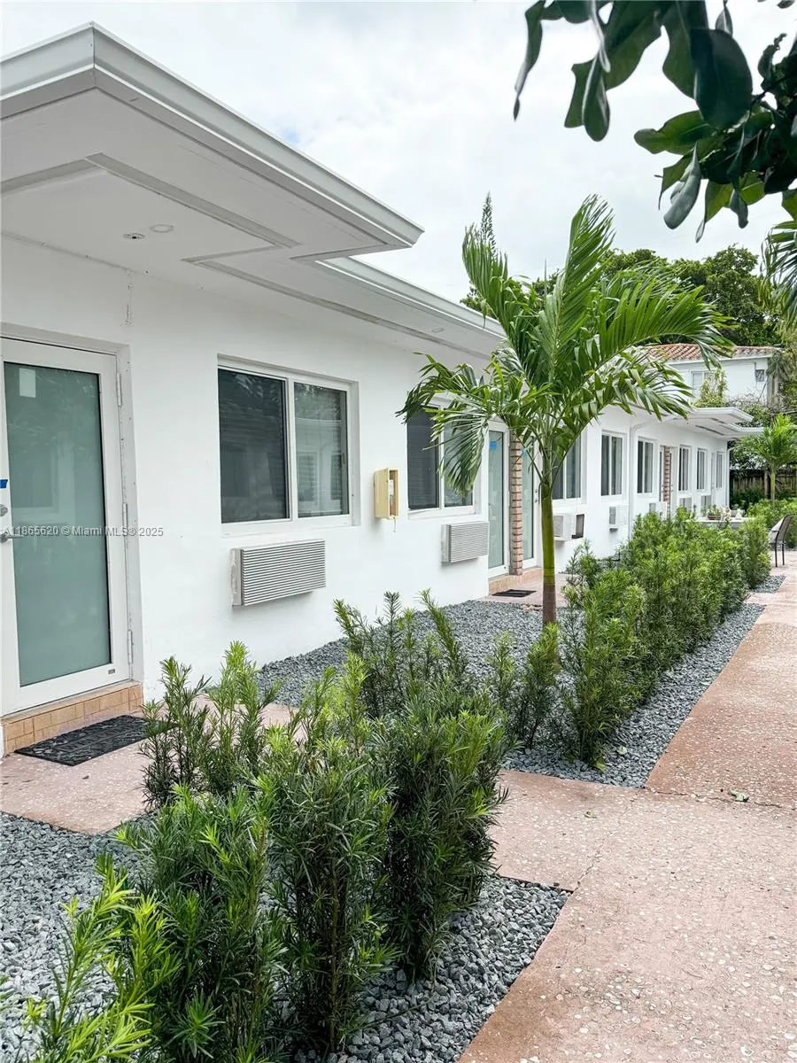 800 85th St 810, Miami Beach, Florida 33141, Miami Beach, Florida 33141, 1 Bedroom Bedrooms, ,1 BathroomBathrooms,Residential Lease,For Rent,800 85th St 810, Miami Beach, Florida 33141,A11865620