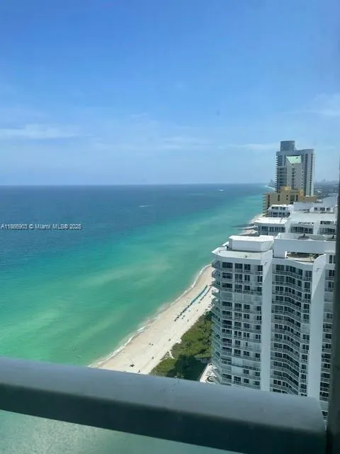 Sunny Isles Beach, Florida 33160, 2 Bedrooms Bedrooms, ,2 BathroomsBathrooms,Residential Lease,For Rent,A11866903