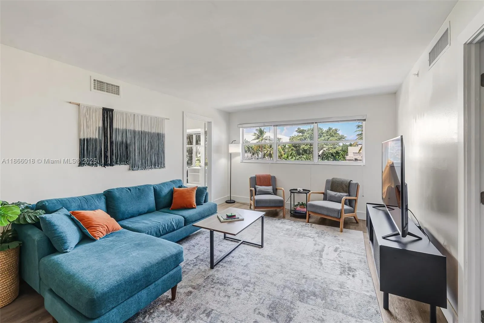 1881 Washington Ave 4b, Miami Beach, Florida 33139, Miami Beach, Florida 33139, 2 Bedrooms Bedrooms, ,2 BathroomsBathrooms,Residential,For Sale,1881 Washington Ave 4b, Miami Beach, Florida 33139,A11866018 1881 Washington Ave 4b, Miami Beach, Florida 33139, Miami Beach, Florida 33139, 2 Bedrooms Bedrooms, ,2 BathroomsBathrooms,Residential,For Sale,1881 Washington Ave 4b, Miami Beach, Florida 33139,A11866018