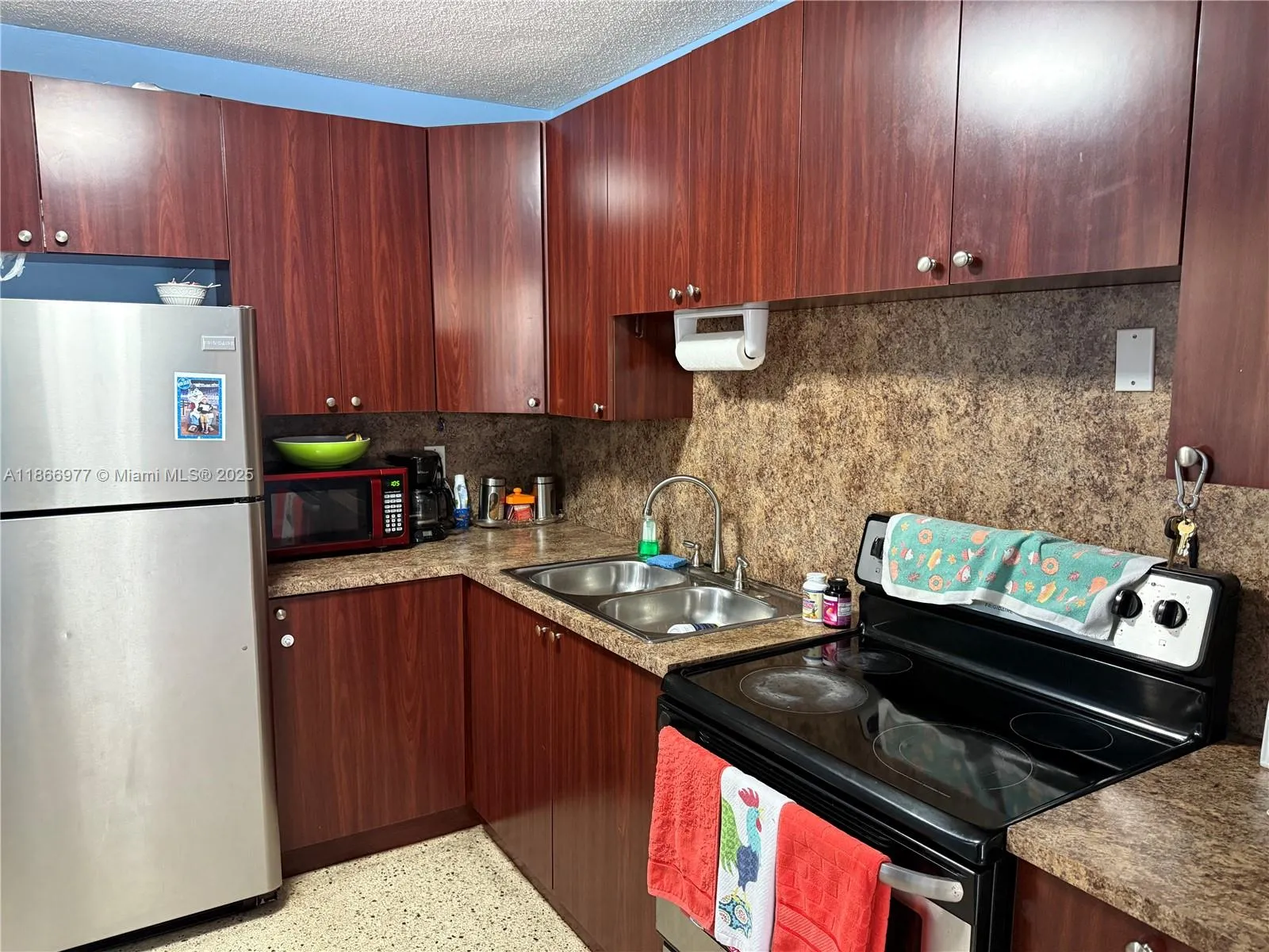 502 Sw 13th Ave, Miami, Florida 33135, Miami, Florida 33135, ,Residential Income,For Sale,502 Sw 13th Ave, Miami, Florida 33135,A11866977