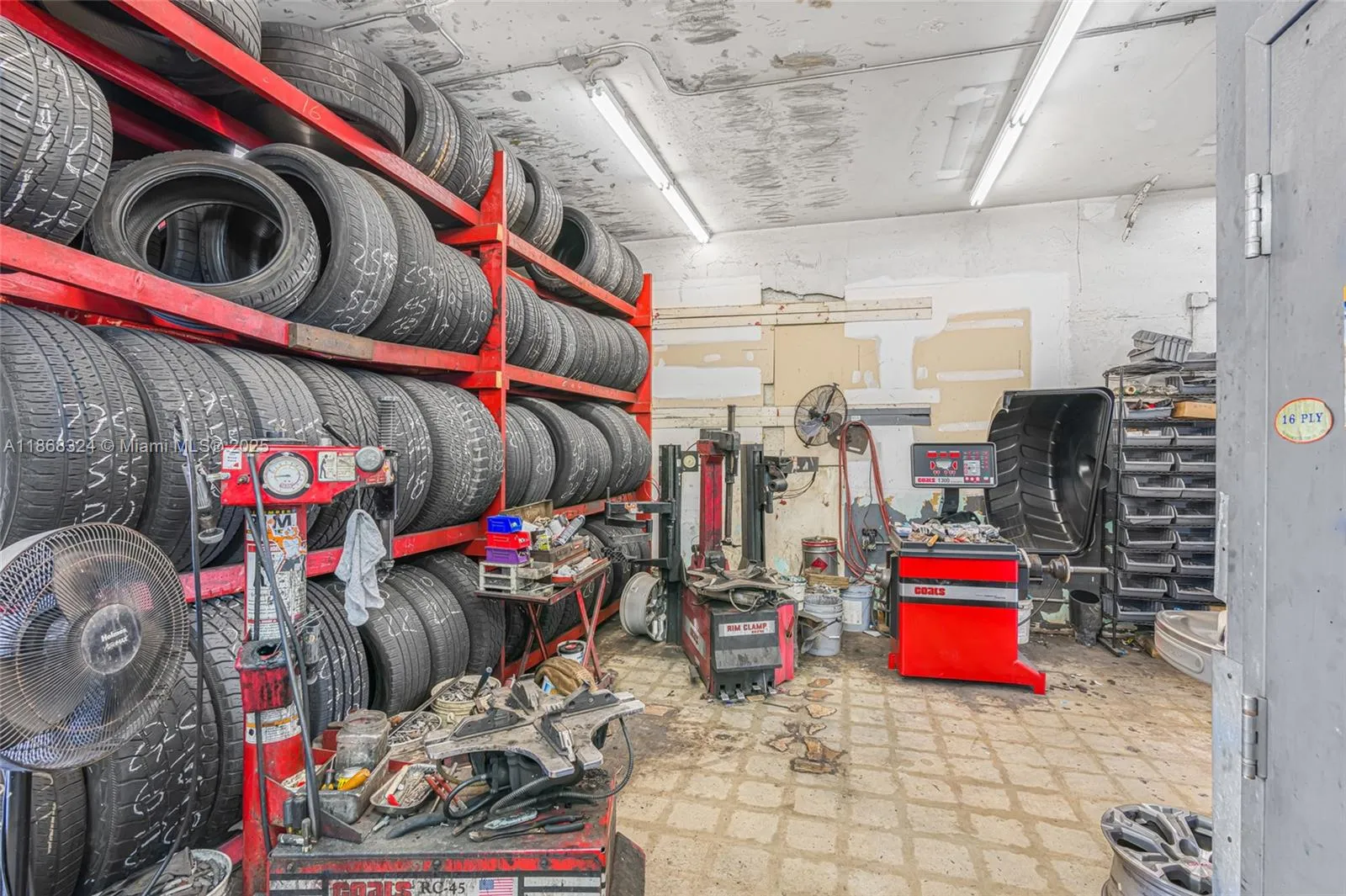 7790 Sw 26th St, Miami, Florida 33155, Miami, Florida 33155, ,Business Opportunity,For Sale,7790 Sw 26th St, Miami, Florida 33155,A11868324