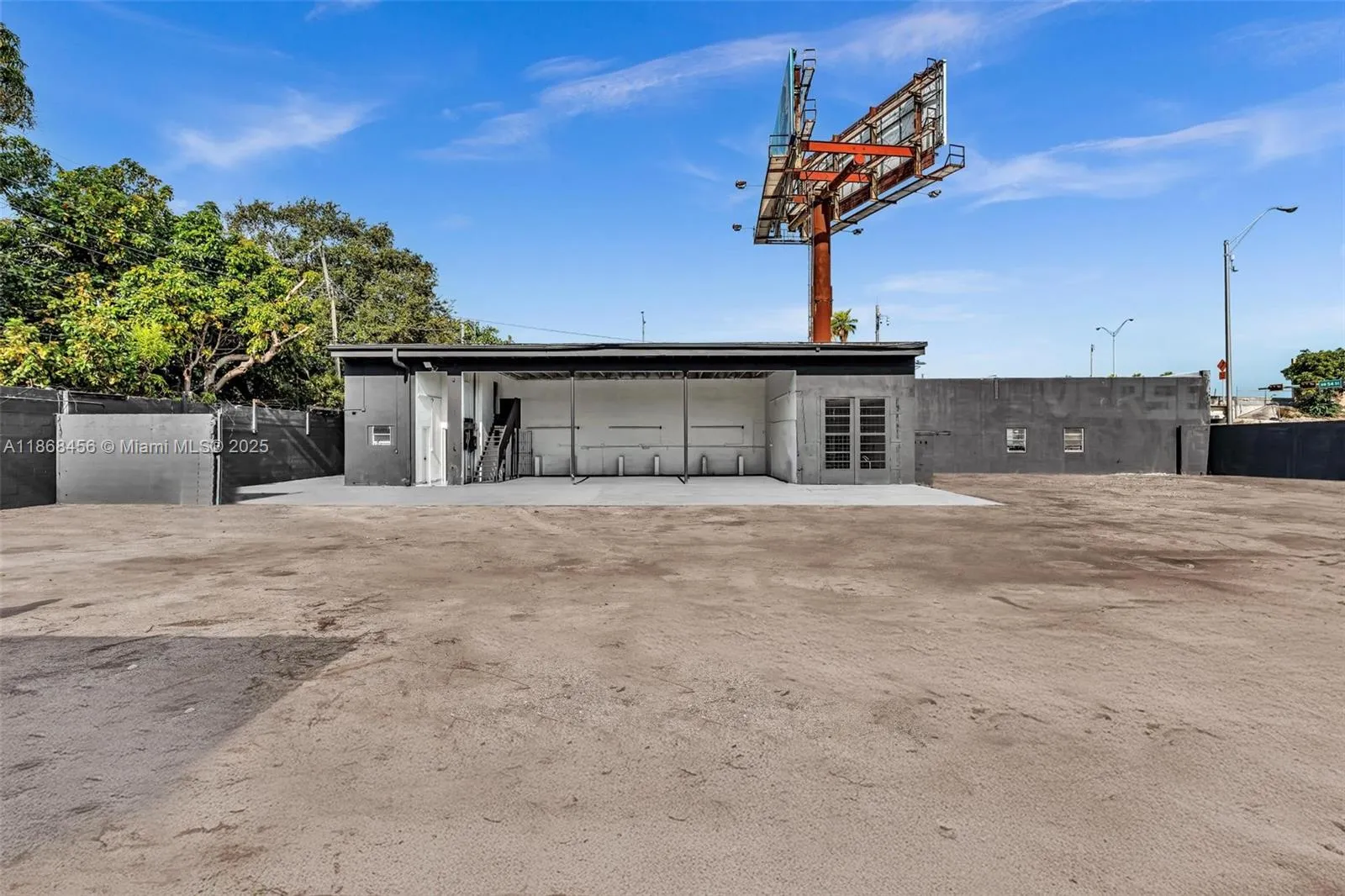 570 Nw 54th St, Miami, Florida 33127, Miami, Florida 33127, ,Commercial Lease,For Rent,570 Nw 54th St, Miami, Florida 33127,A11868456