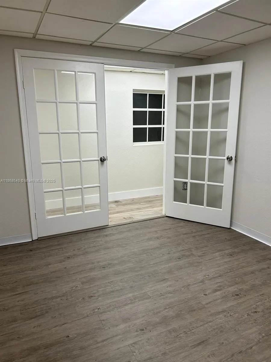8418 Nw 61st St 5, Miami, Florida 33166, Miami, Florida 33166, ,Commercial Lease,For Rent,8418 Nw 61st St 5, Miami, Florida 33166,A11868540