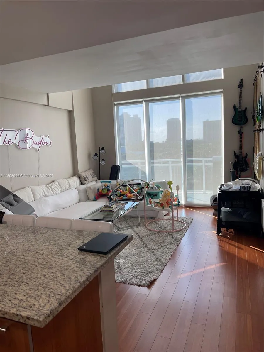 3000 Ne 188th St 706, Aventura, Florida 33180, Aventura, Florida 33180, 2 Bedrooms Bedrooms, ,2 BathroomsBathrooms,Residential,For Sale,3000 Ne 188th St 706, Aventura, Florida 33180,A11868669