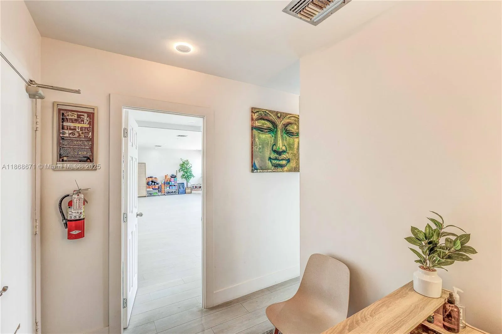 1385 Sw 22nd St 201, Miami, Florida 33145, Miami, Florida 33145, ,Commercial Sale,For Sale,1385 Sw 22nd St 201, Miami, Florida 33145,A11868671