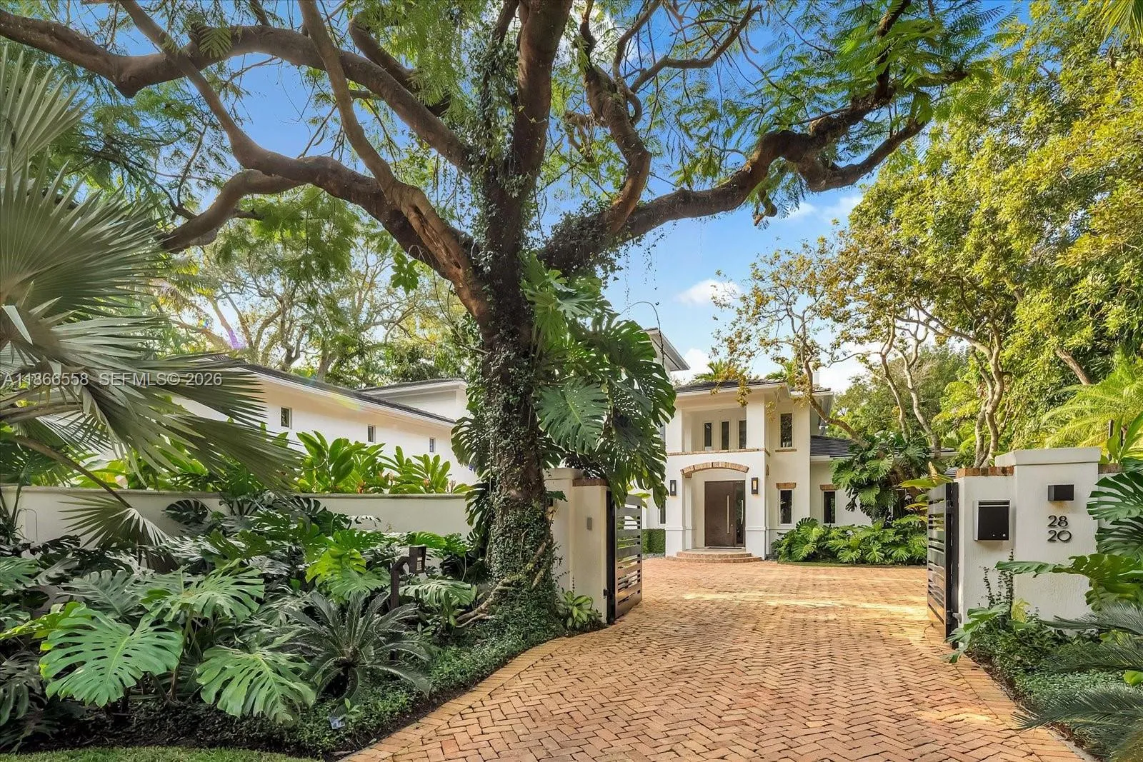 2820 Brickell Ave, Miami, Florida 33129, Miami, Florida 33129, 6 Bedrooms Bedrooms, ,6 BathroomsBathrooms,Residential,For Sale,2820 Brickell Ave, Miami, Florida 33129,A11866558 2820 Brickell Ave, Miami, Florida 33129, Miami, Florida 33129, 6 Bedrooms Bedrooms, ,6 BathroomsBathrooms,Residential,For Sale,2820 Brickell Ave, Miami, Florida 33129,A11866558