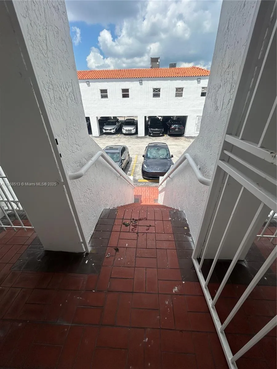 7350 Nw 7th St #112b, Miami, Florida 33126, Miami, Florida 33126, ,Commercial Lease,For Rent,7350 Nw 7th St #112b, Miami, Florida 33126,A11868513