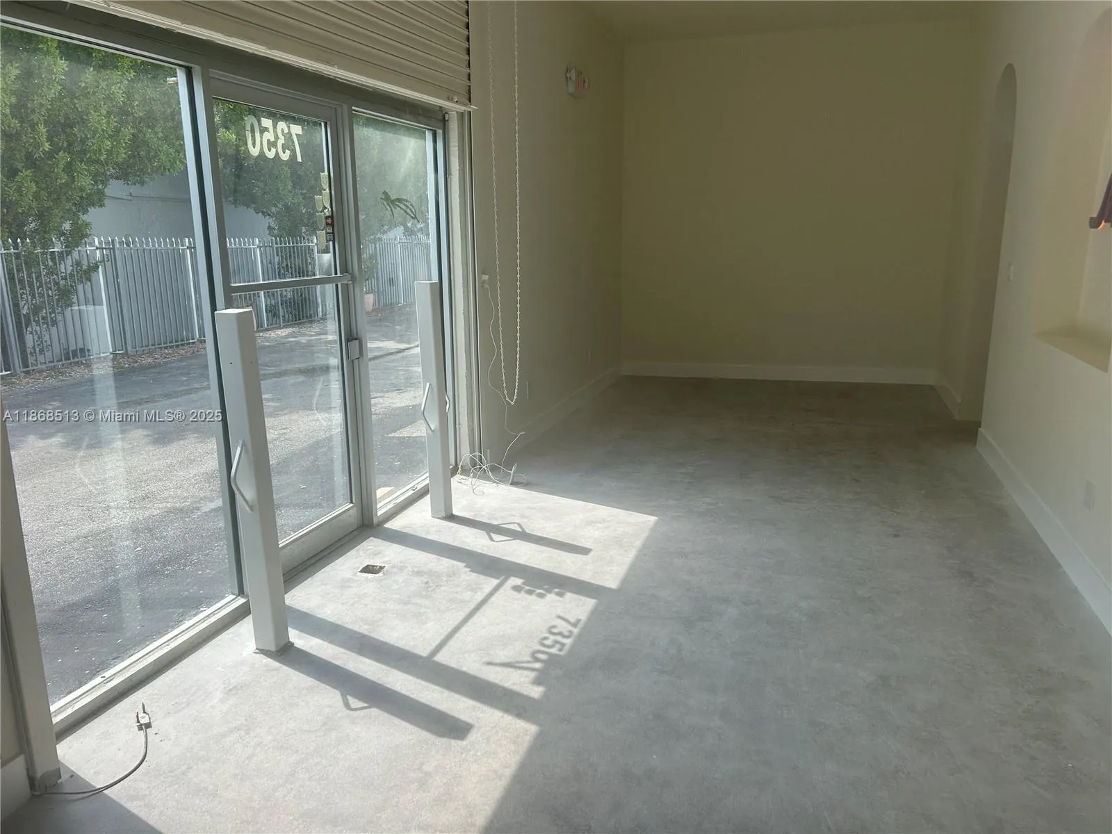 7350 Nw 7th St #112b, Miami, Florida 33126, Miami, Florida 33126, ,Commercial Lease,For Rent,7350 Nw 7th St #112b, Miami, Florida 33126,A11868513