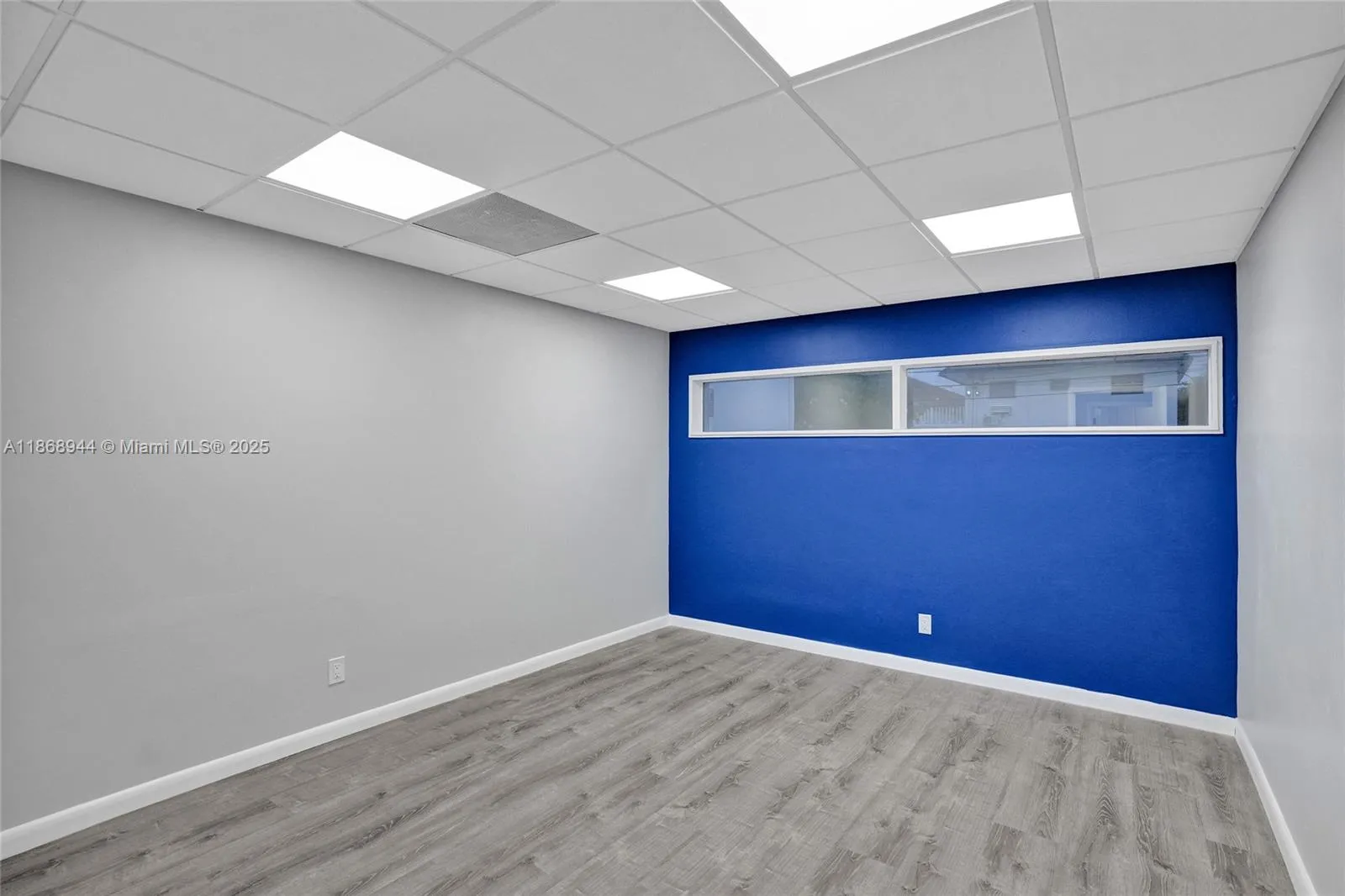 2419 Hollywood Blvd, Hollywood, Florida 33020, Hollywood, Florida 33020, ,Commercial Sale,For Sale,2419 Hollywood Blvd, Hollywood, Florida 33020,A11868944