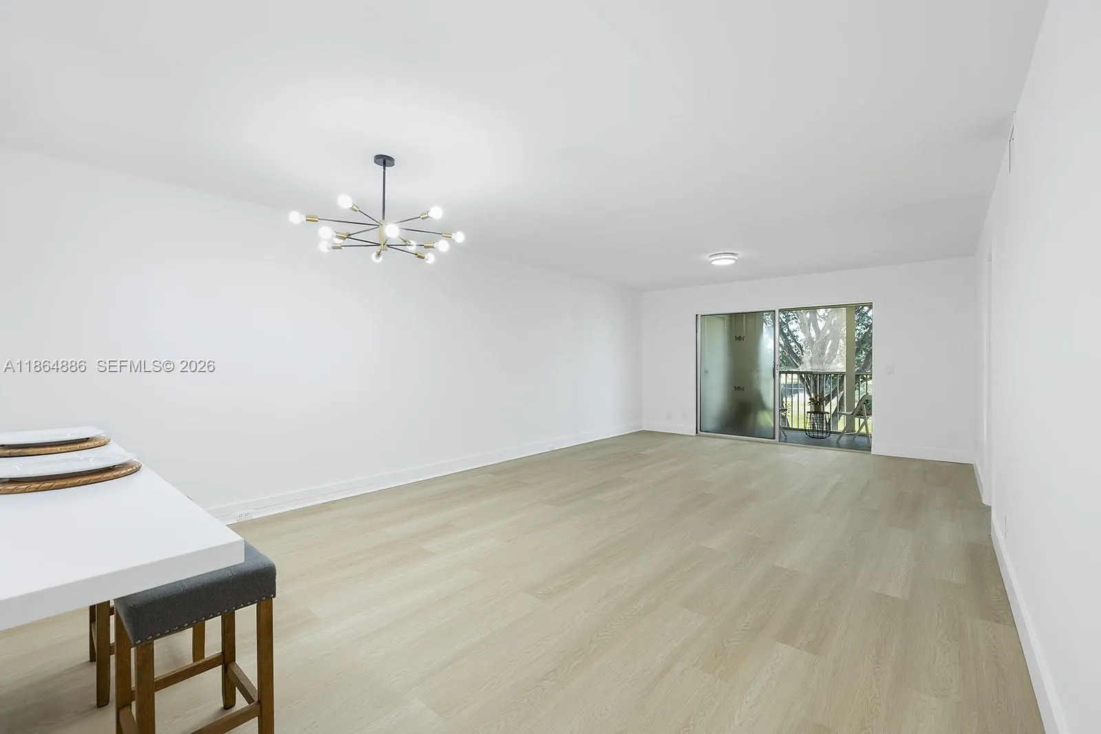 12500 Sw 6th St 307n, Pembroke Pines, Florida 3302, Pembroke Pines, Florida 33027, 2 Bedrooms Bedrooms, ,2 BathroomsBathrooms,Residential,For Sale,12500 Sw 6th St 307n, Pembroke Pines, Florida 3302,A11864886