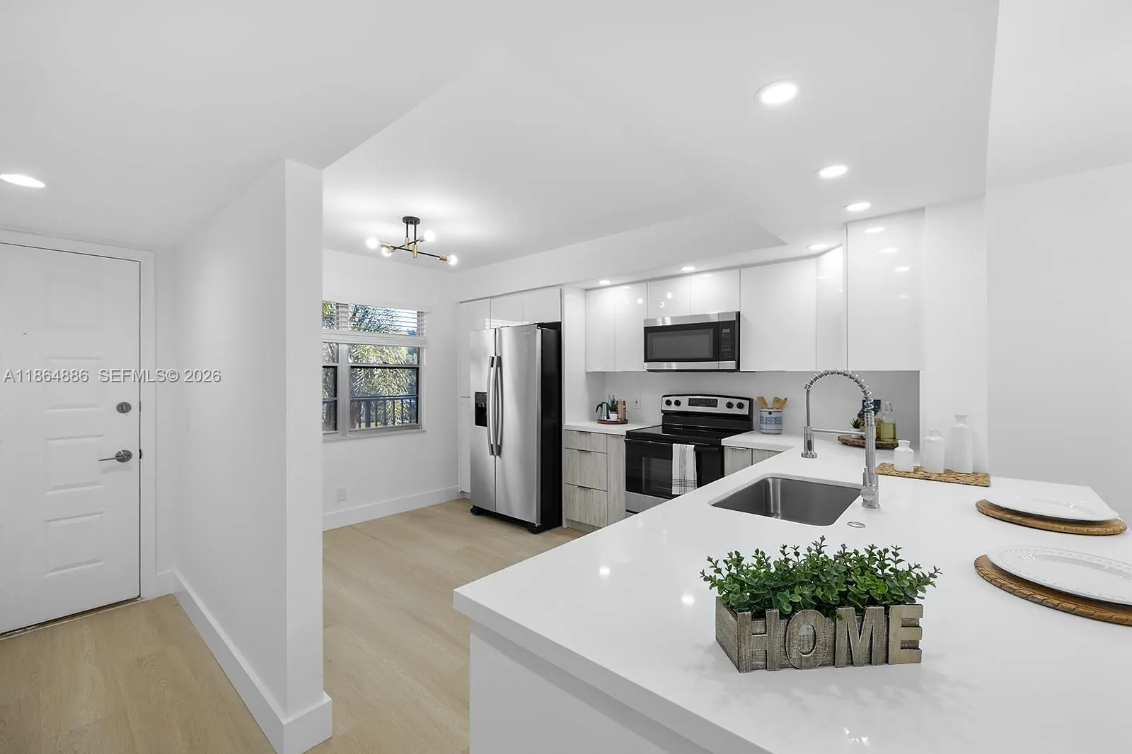 12500 Sw 6th St 307n, Pembroke Pines, Florida 3302, Pembroke Pines, Florida 33027, 2 Bedrooms Bedrooms, ,2 BathroomsBathrooms,Residential,For Sale,12500 Sw 6th St 307n, Pembroke Pines, Florida 3302,A11864886