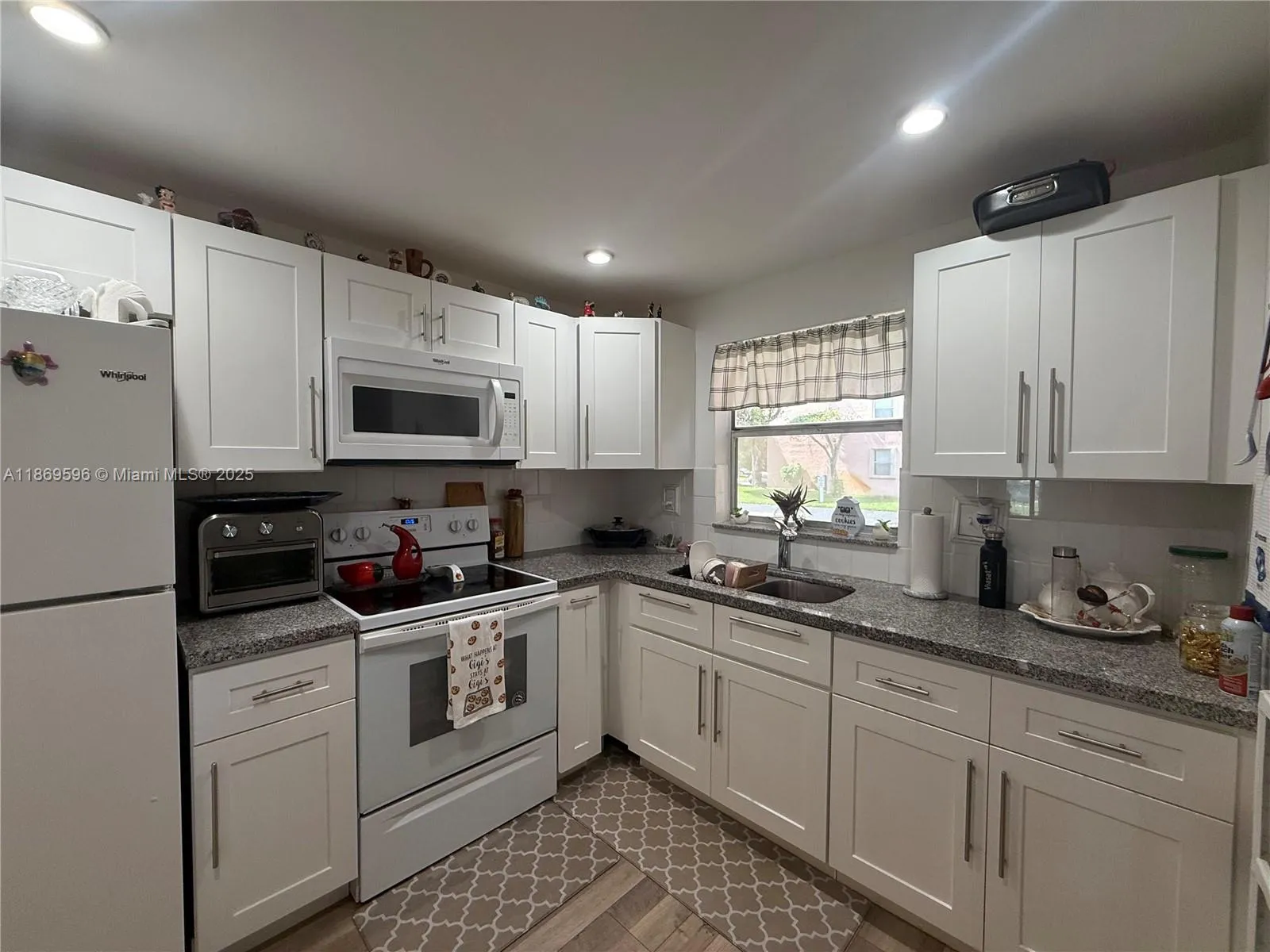 9581 Sunrise Lakes Blvd 101, Sunrise, Florida 3332, Sunrise, Florida 33322, 1 Bedroom Bedrooms, ,1 BathroomBathrooms,Residential,For Sale,9581 Sunrise Lakes Blvd 101, Sunrise, Florida 3332,A11869596