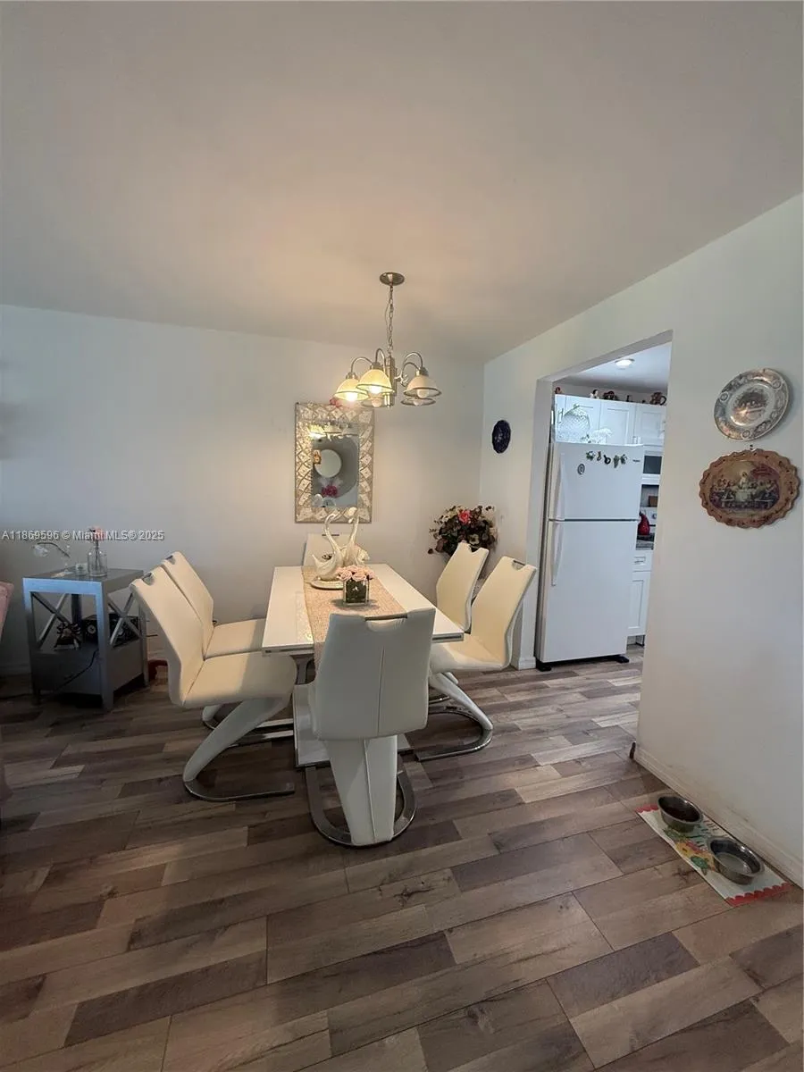 9581 Sunrise Lakes Blvd 101, Sunrise, Florida 3332, Sunrise, Florida 33322, 1 Bedroom Bedrooms, ,1 BathroomBathrooms,Residential,For Sale,9581 Sunrise Lakes Blvd 101, Sunrise, Florida 3332,A11869596