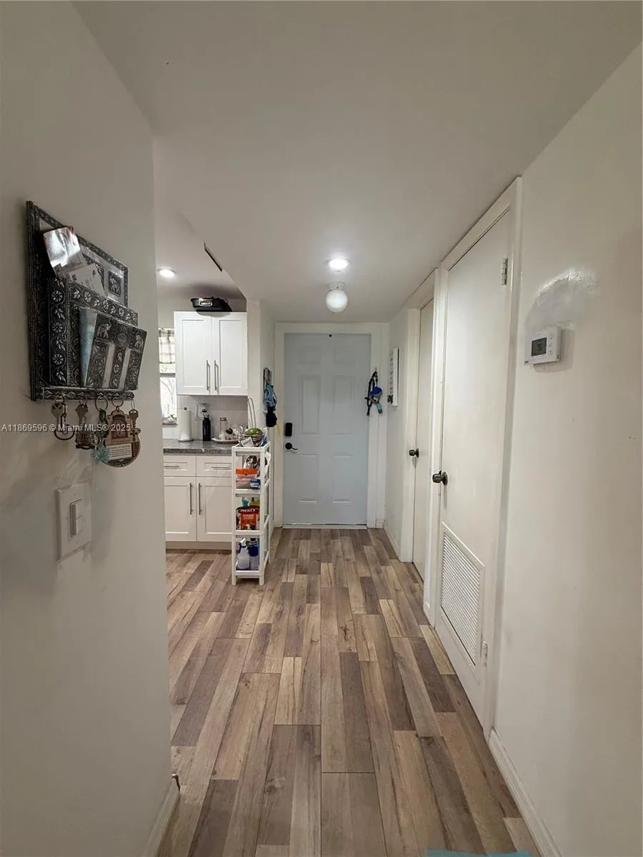 9581 Sunrise Lakes Blvd 101, Sunrise, Florida 3332, Sunrise, Florida 33322, 1 Bedroom Bedrooms, ,1 BathroomBathrooms,Residential,For Sale,9581 Sunrise Lakes Blvd 101, Sunrise, Florida 3332,A11869596