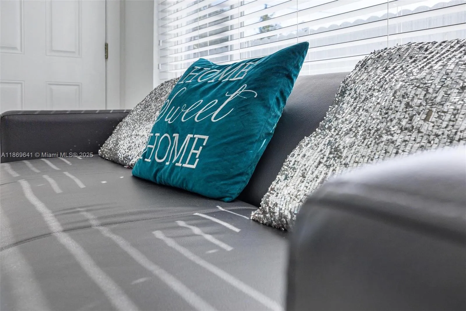 301 Nw 34th St, Miami, Florida 33127, Miami, Florida 33127, ,Residential Income,For Sale,301 Nw 34th St, Miami, Florida 33127,A11869641