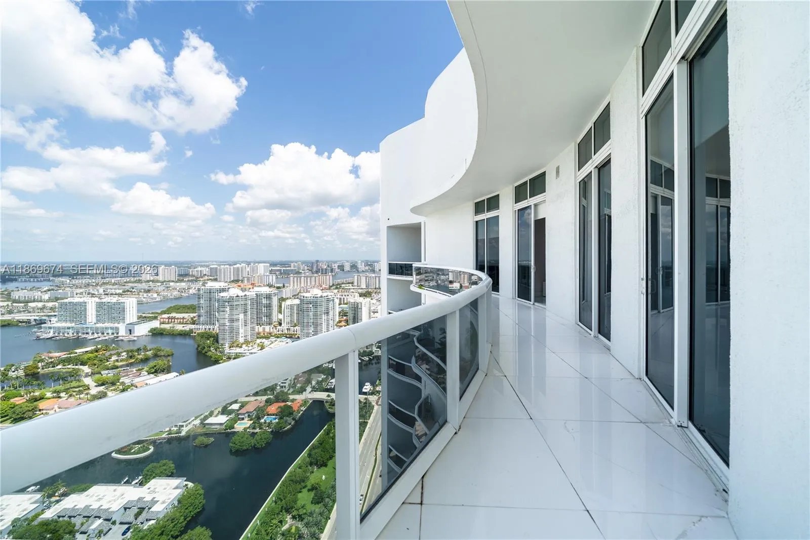 16001 Collins Ave 4305, Sunny Isles Beach, Florida, Sunny Isles Beach, Florida 33160, 2 Bedrooms Bedrooms, ,2 BathroomsBathrooms,Residential,For Sale,16001 Collins Ave 4305, Sunny Isles Beach, Florida,A11869674