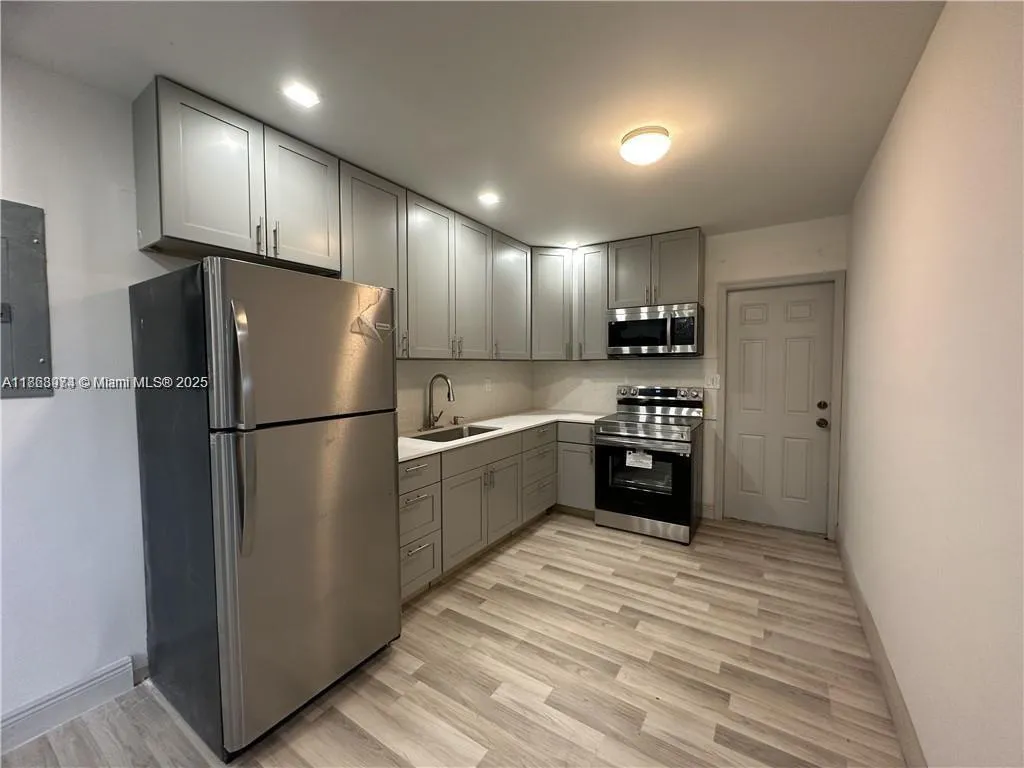 1255 Ne 110th Ter, Miami, Florida 33161, Miami, Florida 33161, ,Residential Income,For Sale,1255 Ne 110th Ter, Miami, Florida 33161,A11868974