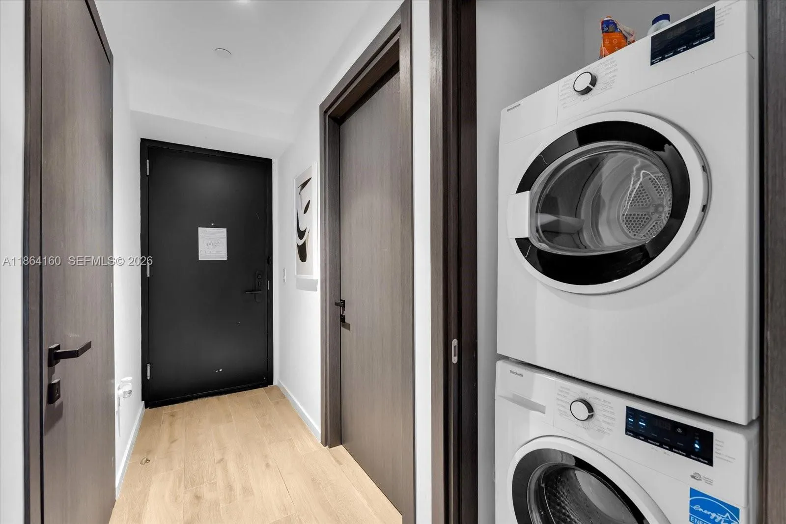 398 Ne 5th St 3714, Miami, Florida 33132, Miami, Florida 33132, 1 Bedroom Bedrooms, ,2 BathroomsBathrooms,Residential,For Sale,398 Ne 5th St 3714, Miami, Florida 33132,A11864160