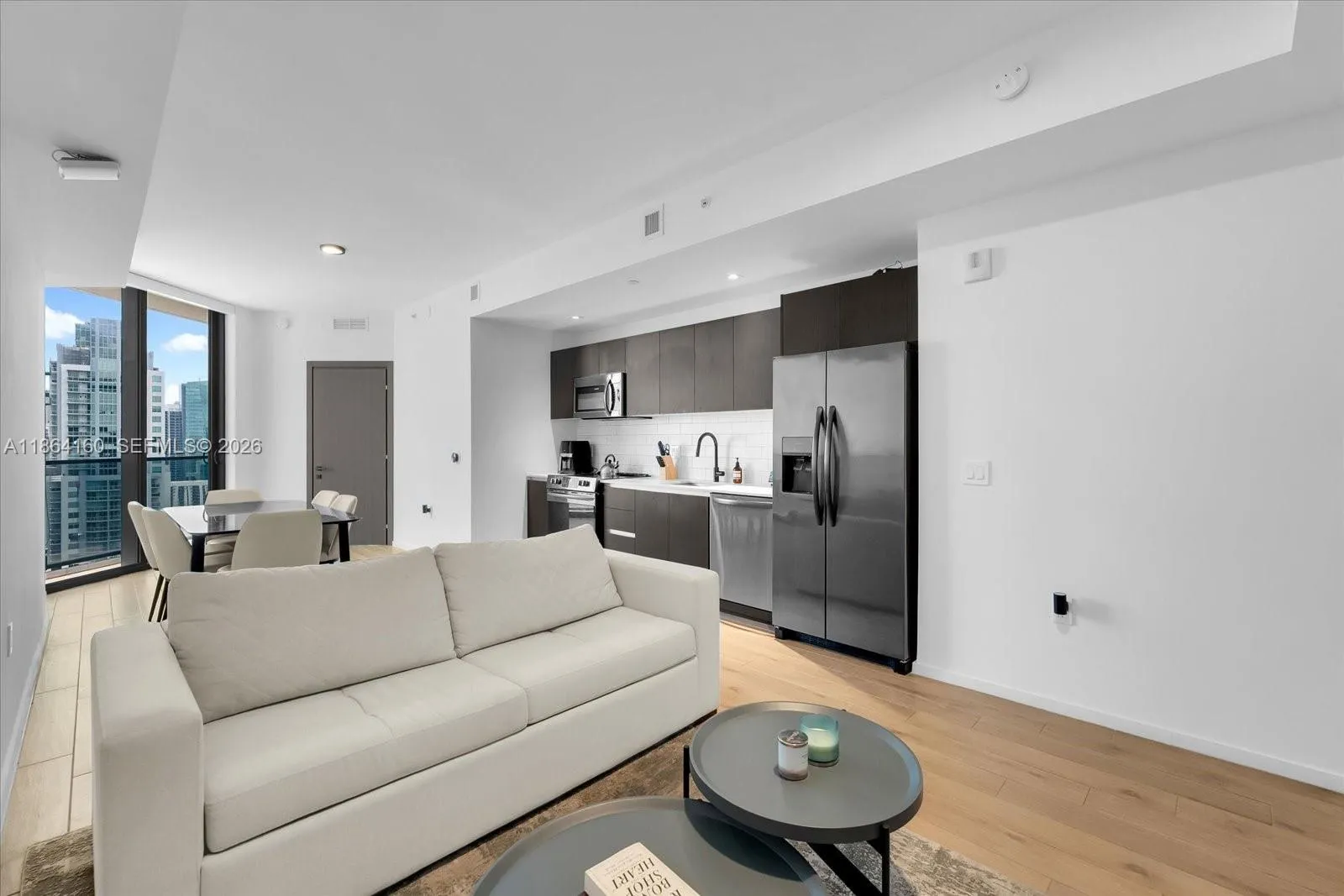 398 Ne 5th St 3714, Miami, Florida 33132, Miami, Florida 33132, 1 Bedroom Bedrooms, ,2 BathroomsBathrooms,Residential,For Sale,398 Ne 5th St 3714, Miami, Florida 33132,A11864160