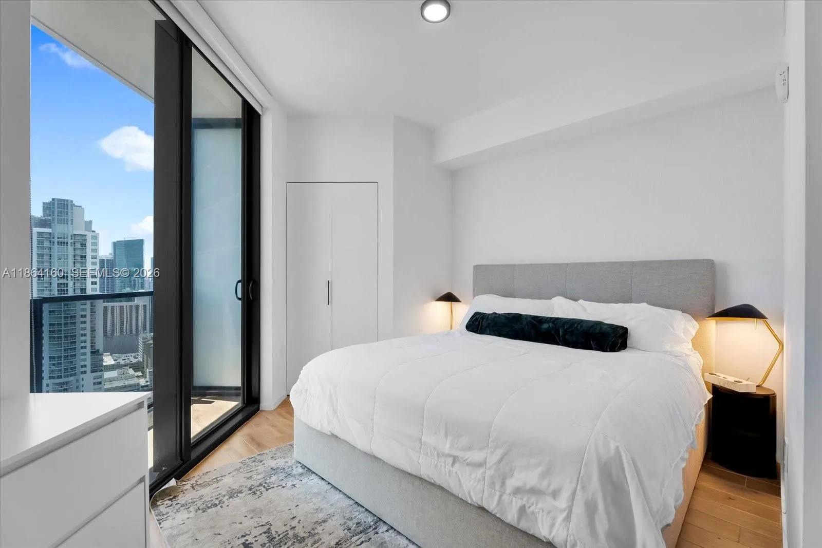 398 Ne 5th St 3714, Miami, Florida 33132, Miami, Florida 33132, 1 Bedroom Bedrooms, ,2 BathroomsBathrooms,Residential,For Sale,398 Ne 5th St 3714, Miami, Florida 33132,A11864160