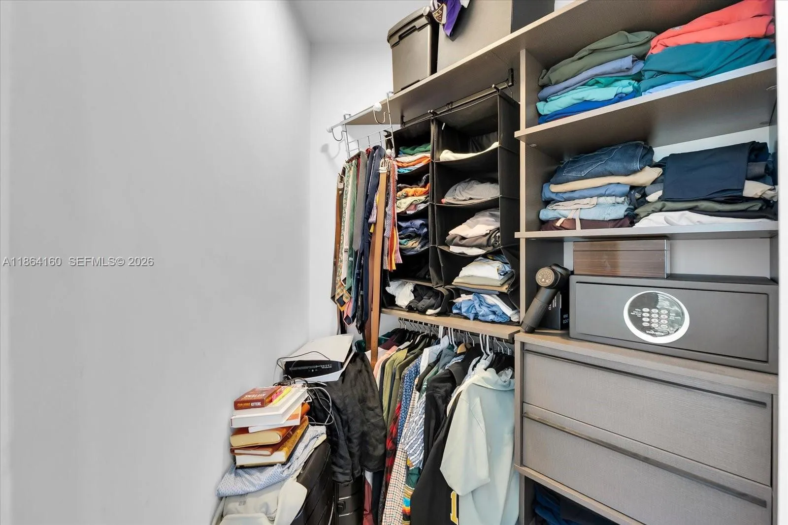 398 Ne 5th St 3714, Miami, Florida 33132, Miami, Florida 33132, 1 Bedroom Bedrooms, ,2 BathroomsBathrooms,Residential,For Sale,398 Ne 5th St 3714, Miami, Florida 33132,A11864160