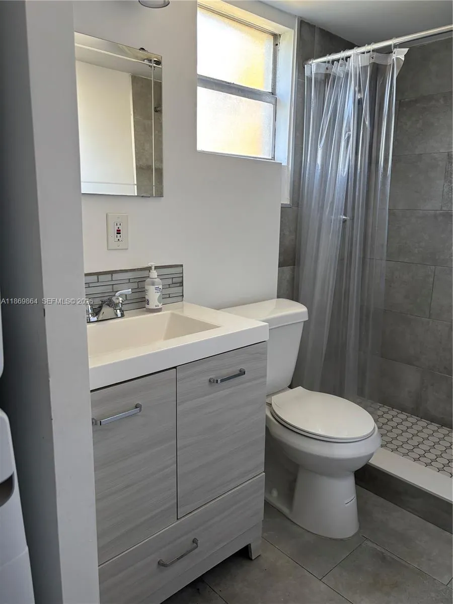 Miami, Florida 33155, Miami, Florida 33155, 2 Bedrooms Bedrooms, ,1 BathroomBathrooms,Residential,For Sale, Miami, Florida 33155,A11869864