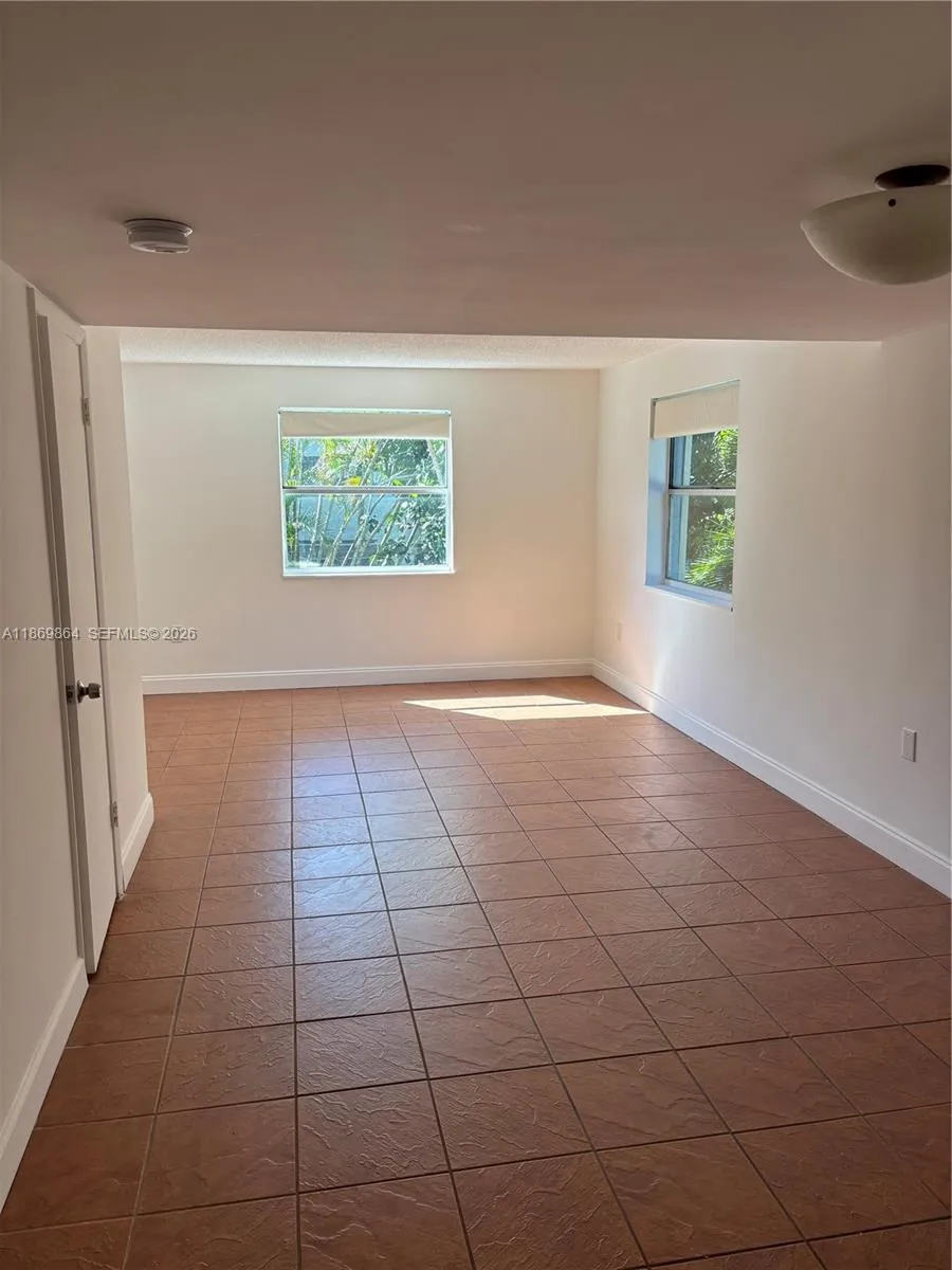 Miami, Florida 33155, Miami, Florida 33155, 2 Bedrooms Bedrooms, ,1 BathroomBathrooms,Residential,For Sale, Miami, Florida 33155,A11869864