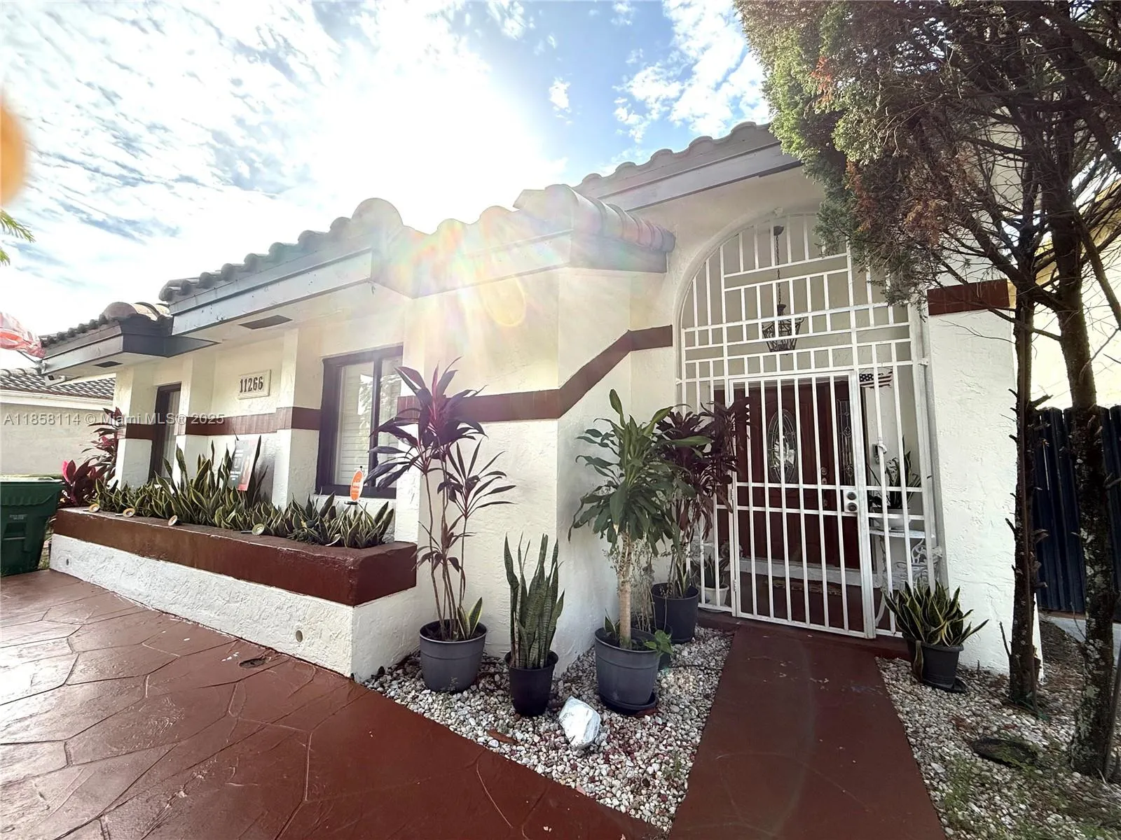 11266 Sw 33rd St, Miami, Florida 33165, Miami, Florida 33165, 4 Bedrooms Bedrooms, ,2 BathroomsBathrooms,Residential,For Sale,11266 Sw 33rd St, Miami, Florida 33165,A11858114